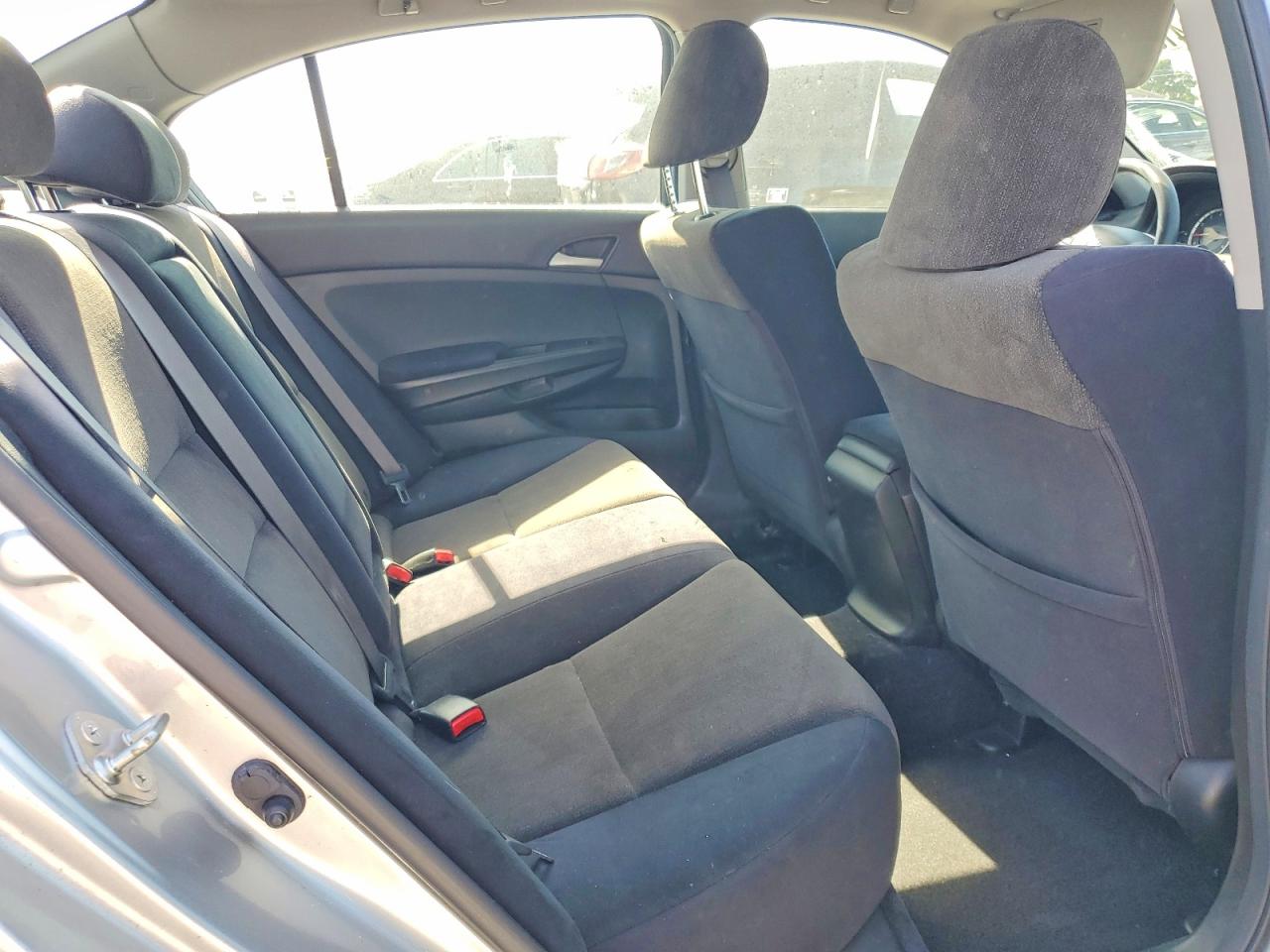 2008 Honda Accord Lxp Серебряный vin: JHMCP26478C037876