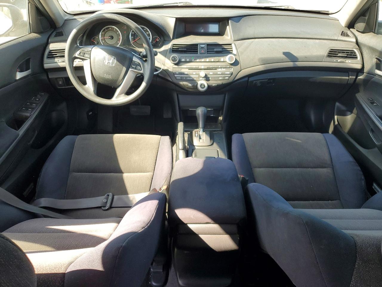 2008 Honda Accord Lxp Серебряный vin: JHMCP26478C037876