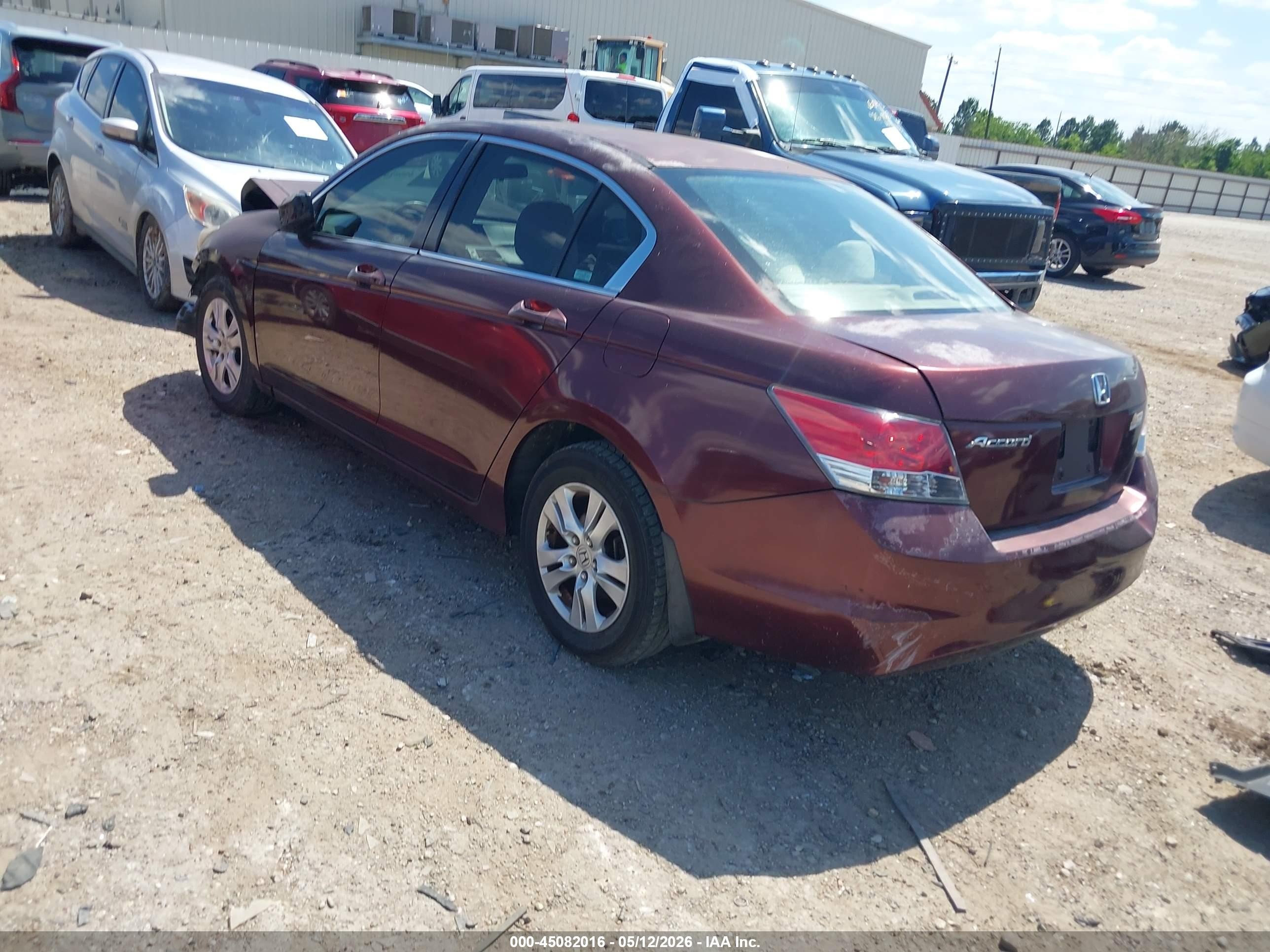 2008 Honda Accord 2.4 Lx-p Red vin: JHMCP26478C067444