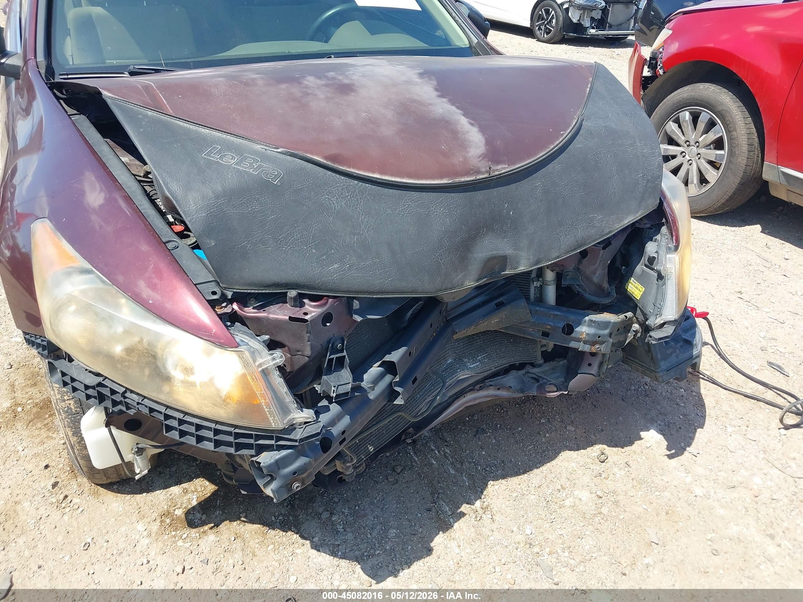 2008 Honda Accord 2.4 Lx-p Red vin: JHMCP26478C067444