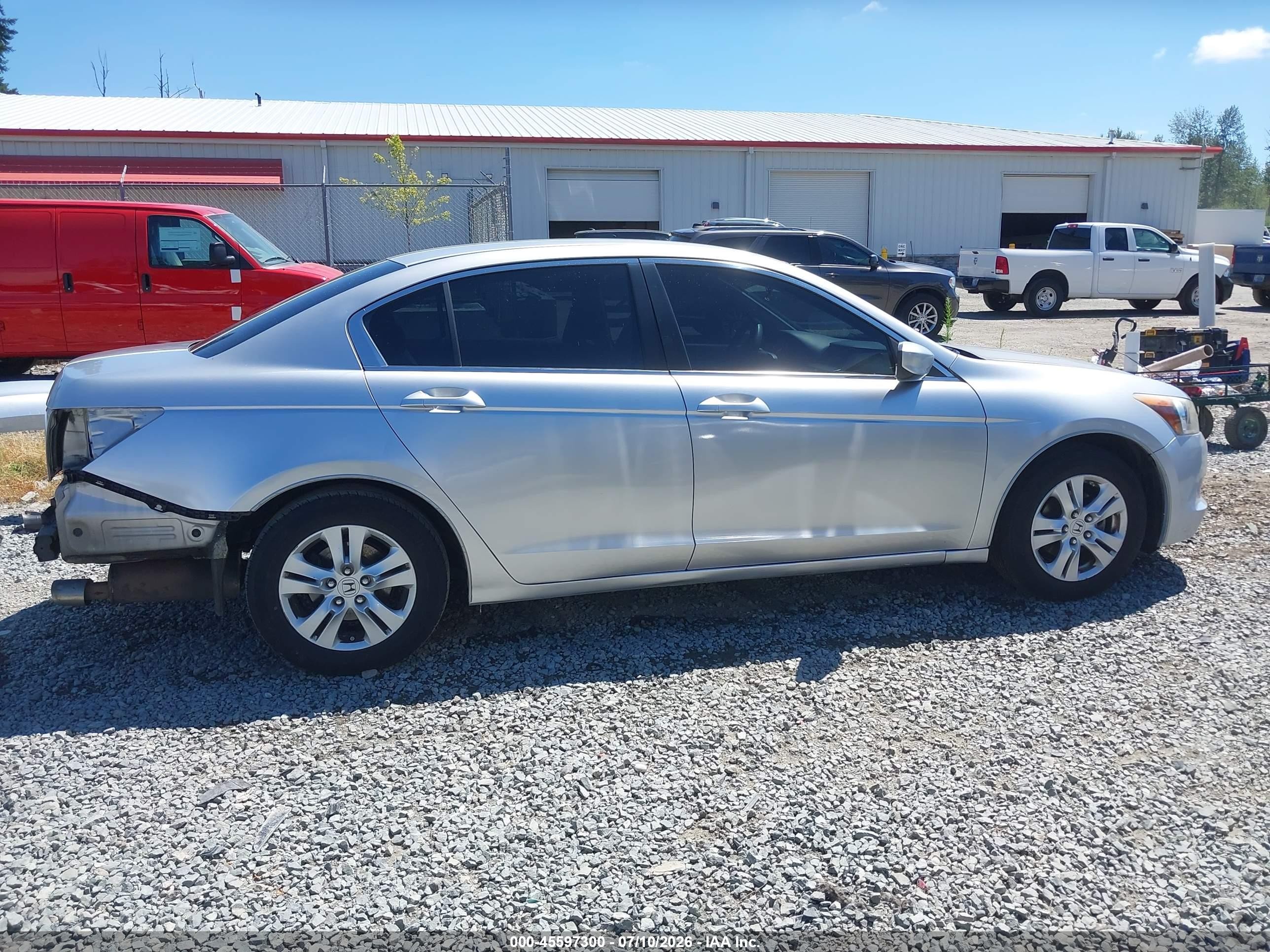 2008 Honda Accord 2.4 Lx-p Silver vin: JHMCP26488C013893