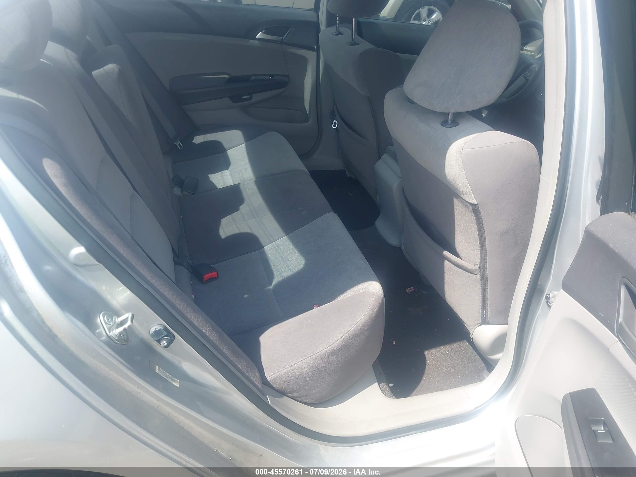 2008 Honda Accord 2.4 Lx-p Silver vin: JHMCP26488C029978