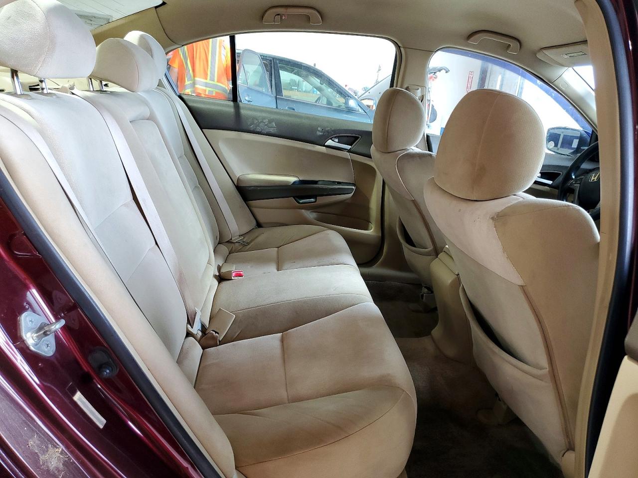2008 Honda Accord Lxp Burgundy vin: JHMCP26488C044867