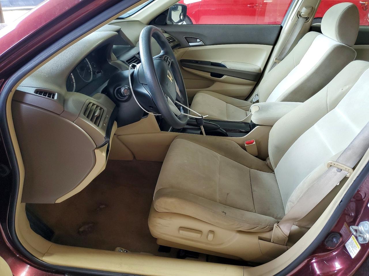 2008 Honda Accord Lxp Burgundy vin: JHMCP26488C044867
