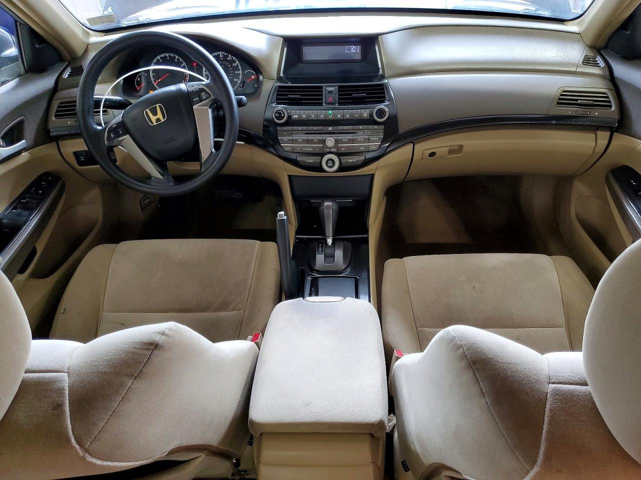 2008 Honda Accord Lxp Burgundy vin: JHMCP26488C044867
