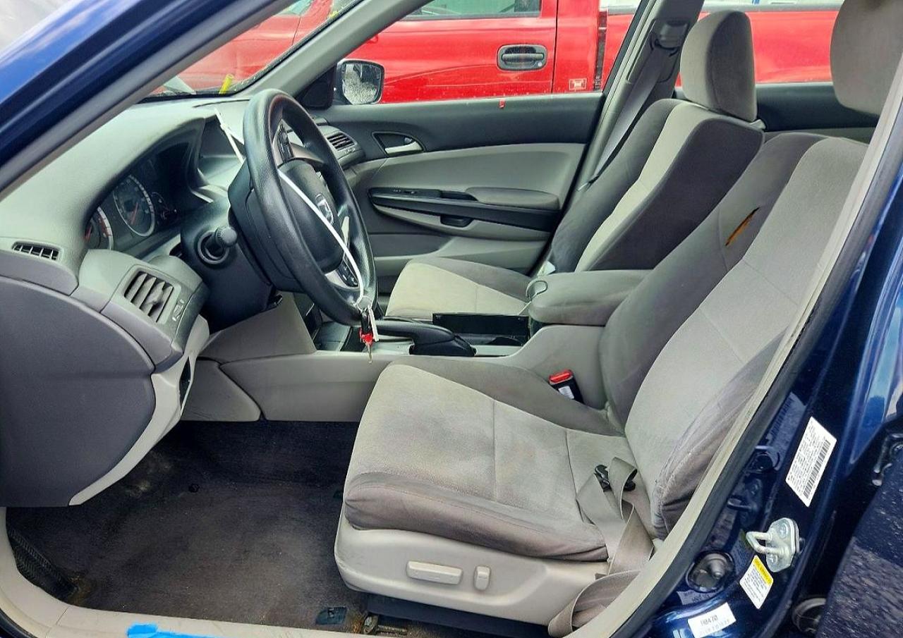 2008 Honda Accord Lxp Blue vin: JHMCP26488C073236