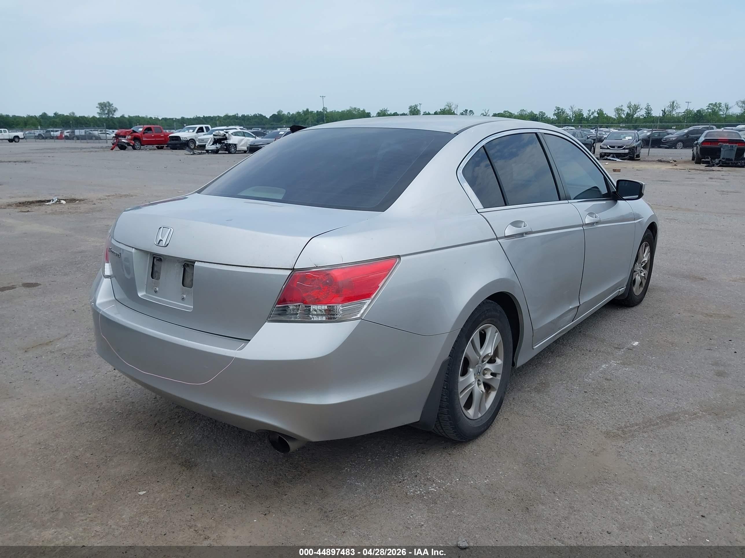 2008 Honda Accord 2.4 Lx-p Серебряный vin: JHMCP26488C075052
