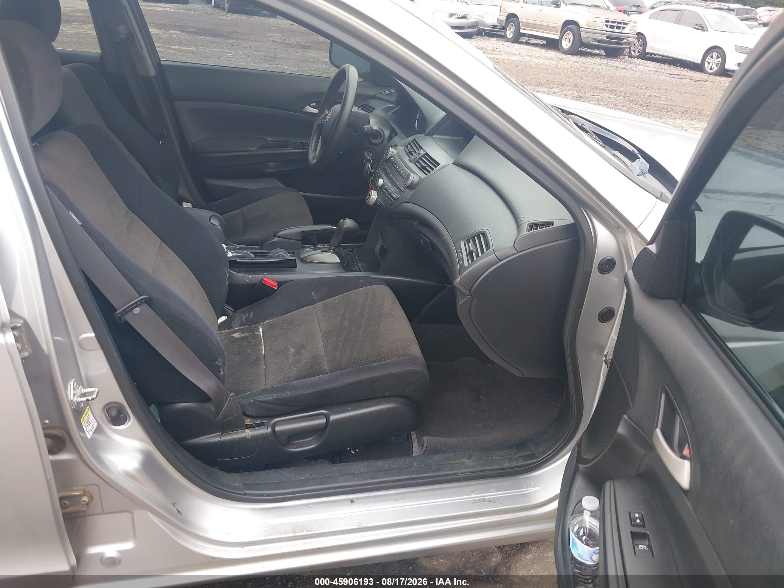 2009 Honda Accord 2.4 Lx-p Silver vin: JHMCP26489C010283