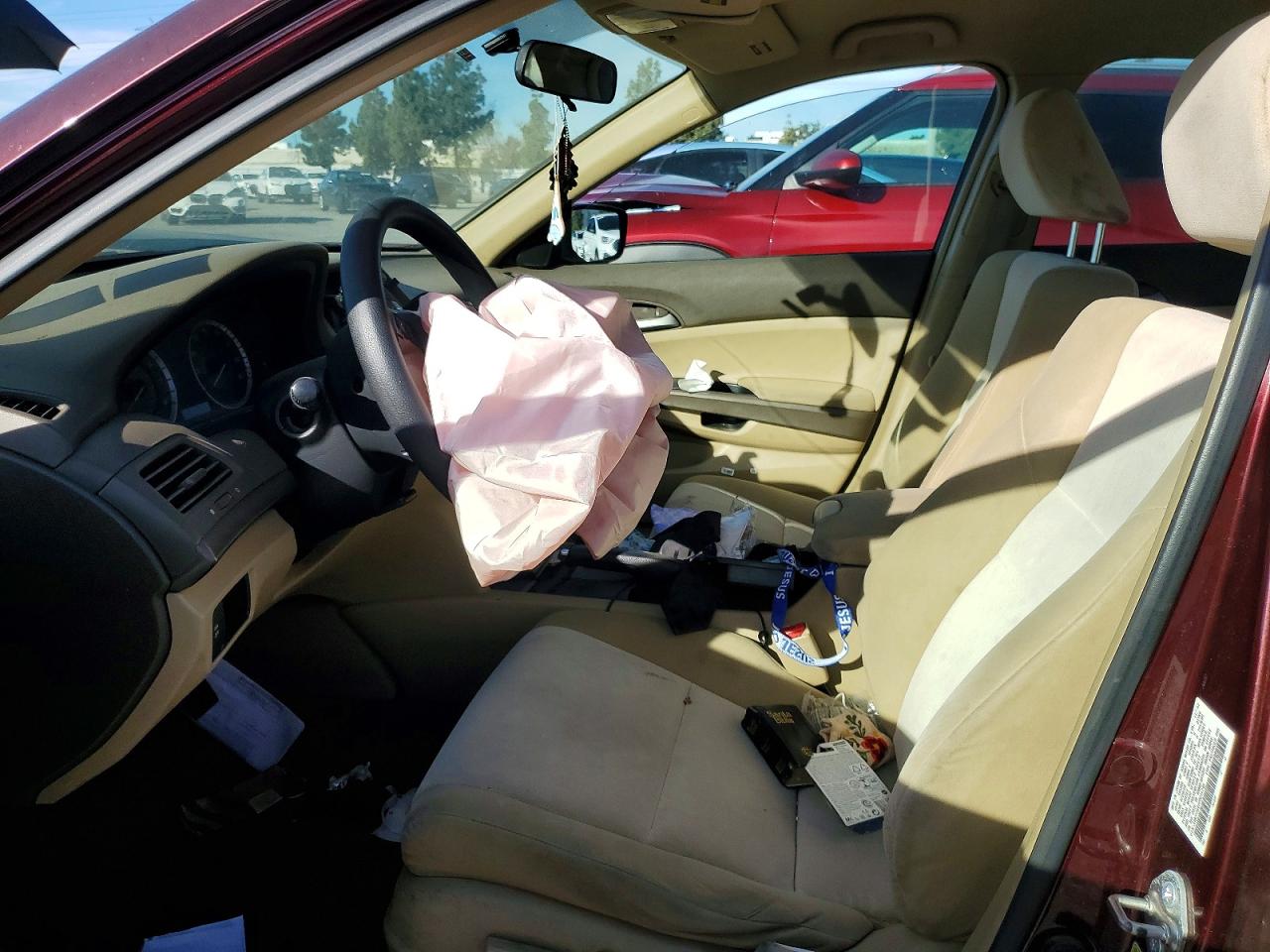 2008 Honda Accord Lxp Burgundy vin: JHMCP26498C031240