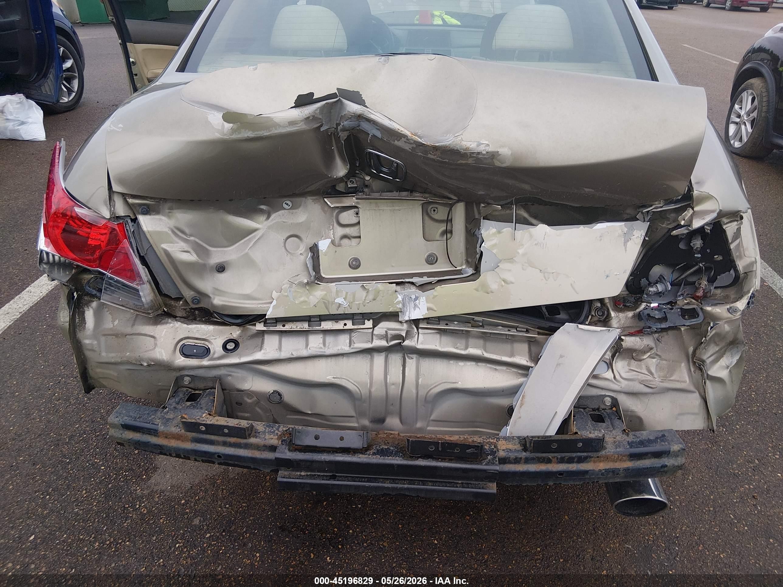 2008 Honda Accord 2.4 Lx-p Золотой vin: JHMCP26498C045445