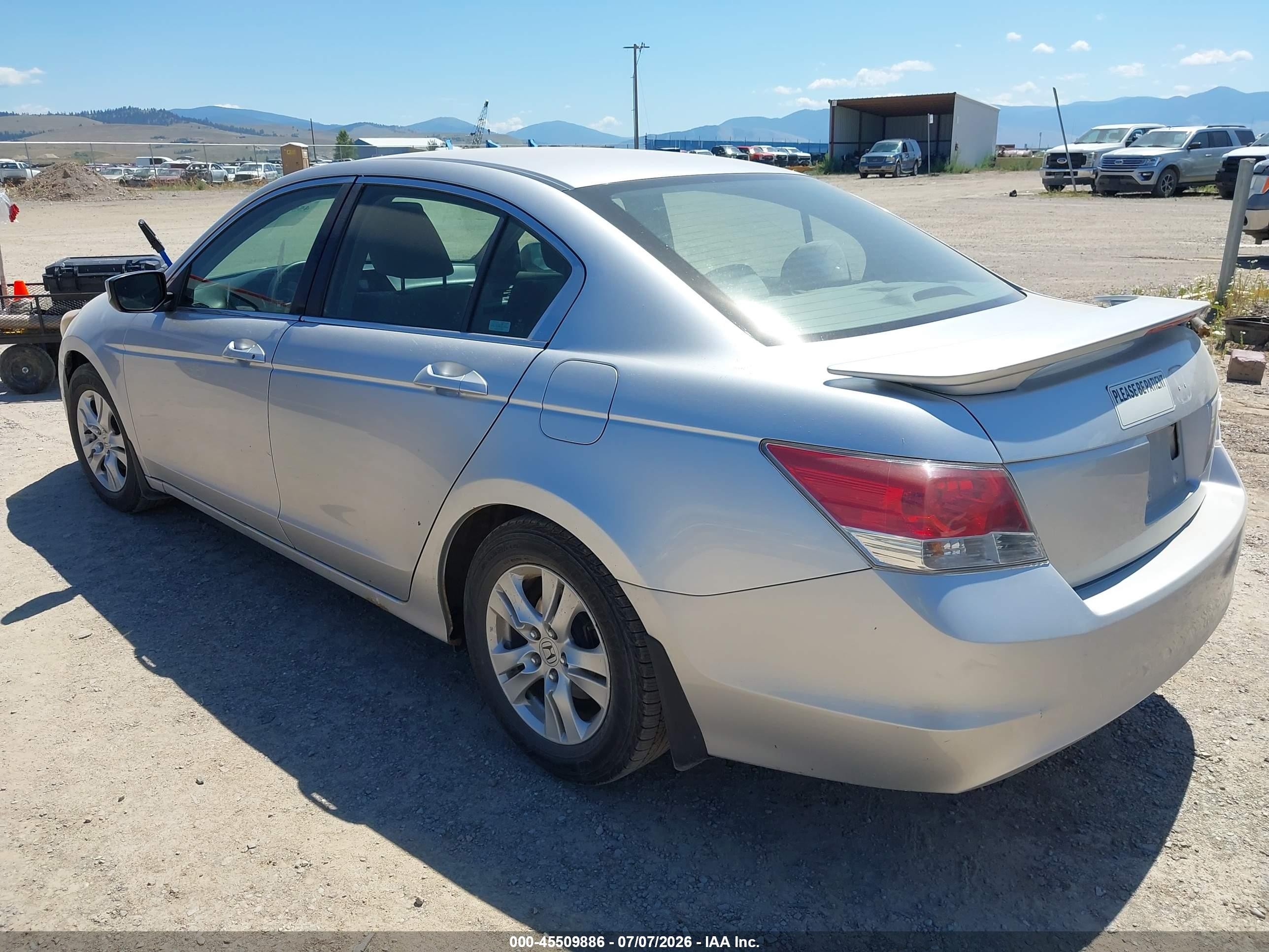 2008 Honda Accord 2.4 Lx-p Silver vin: JHMCP264X8C013877