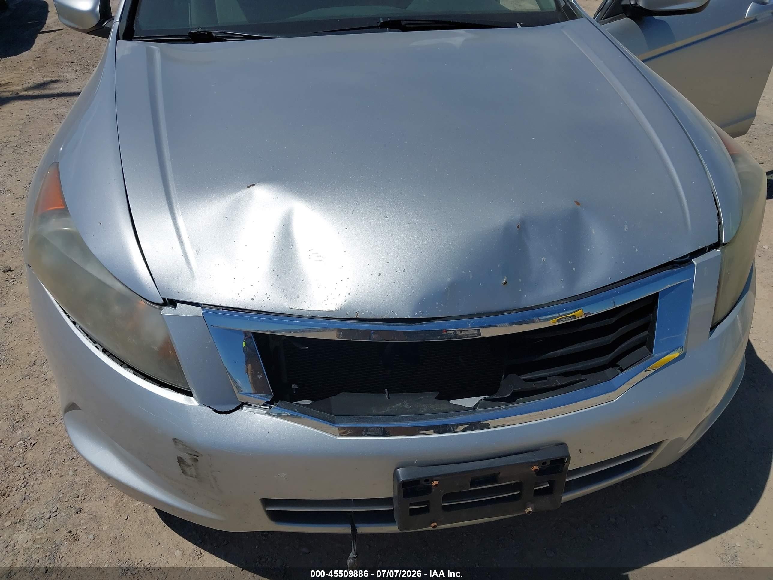 2008 Honda Accord 2.4 Lx-p Silver vin: JHMCP264X8C013877