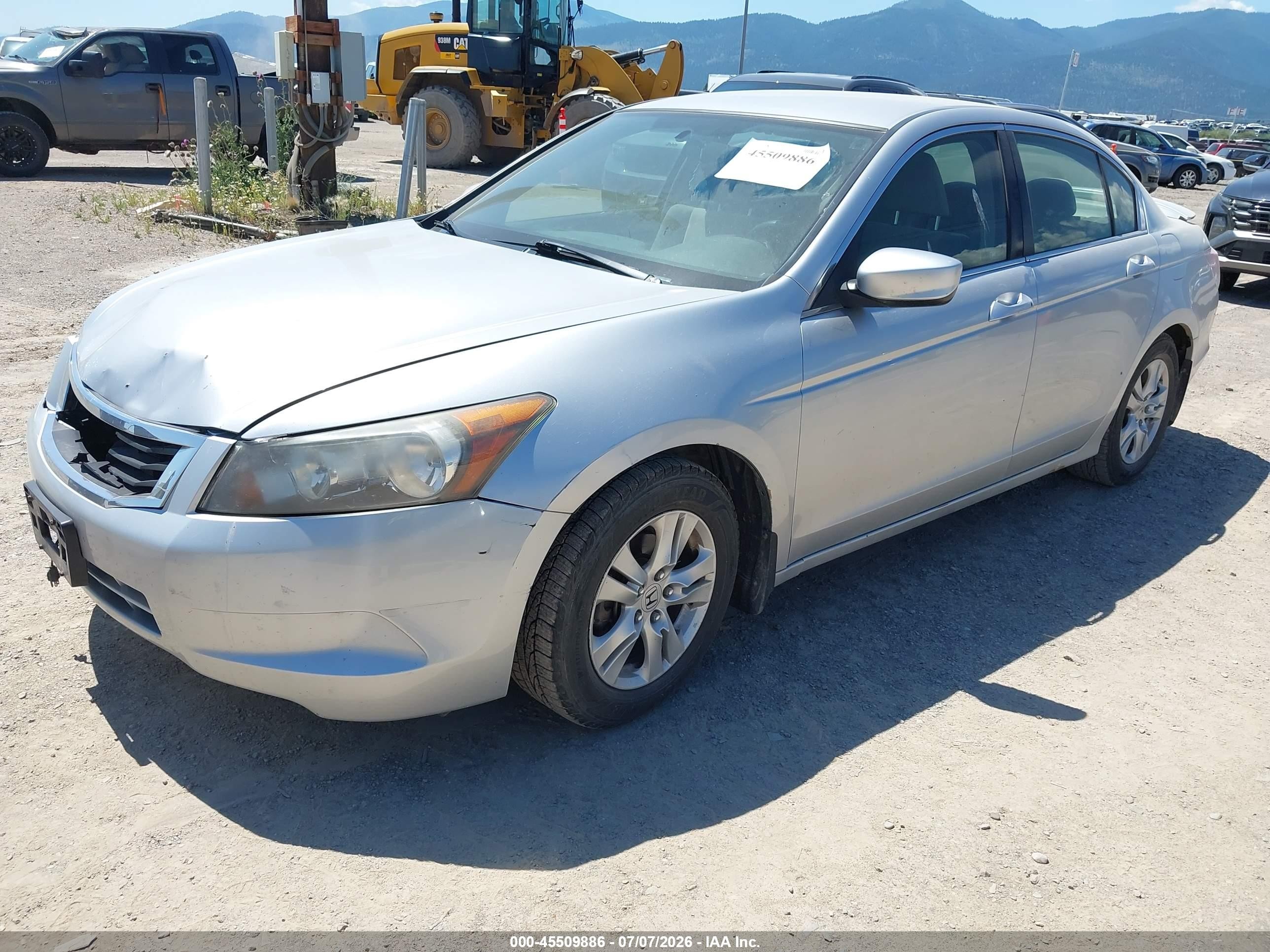2008 Honda Accord 2.4 Lx-p Silver vin: JHMCP264X8C013877