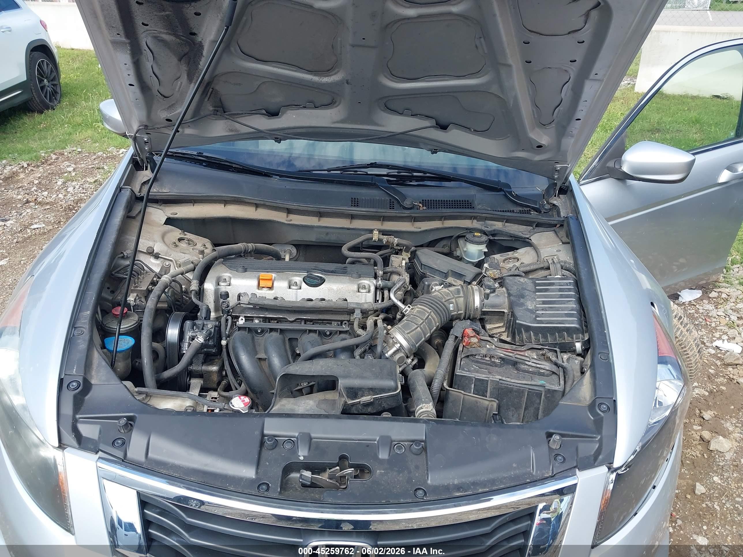 2008 Honda Accord 2.4 Lx-p Silver vin: JHMCP264X8C032221
