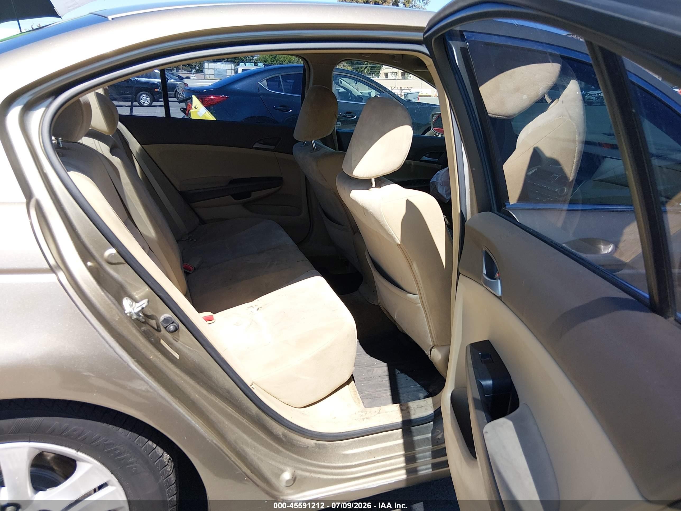 2009 Honda Accord 2.4 Lx-p Gold vin: JHMCP264X9C009085
