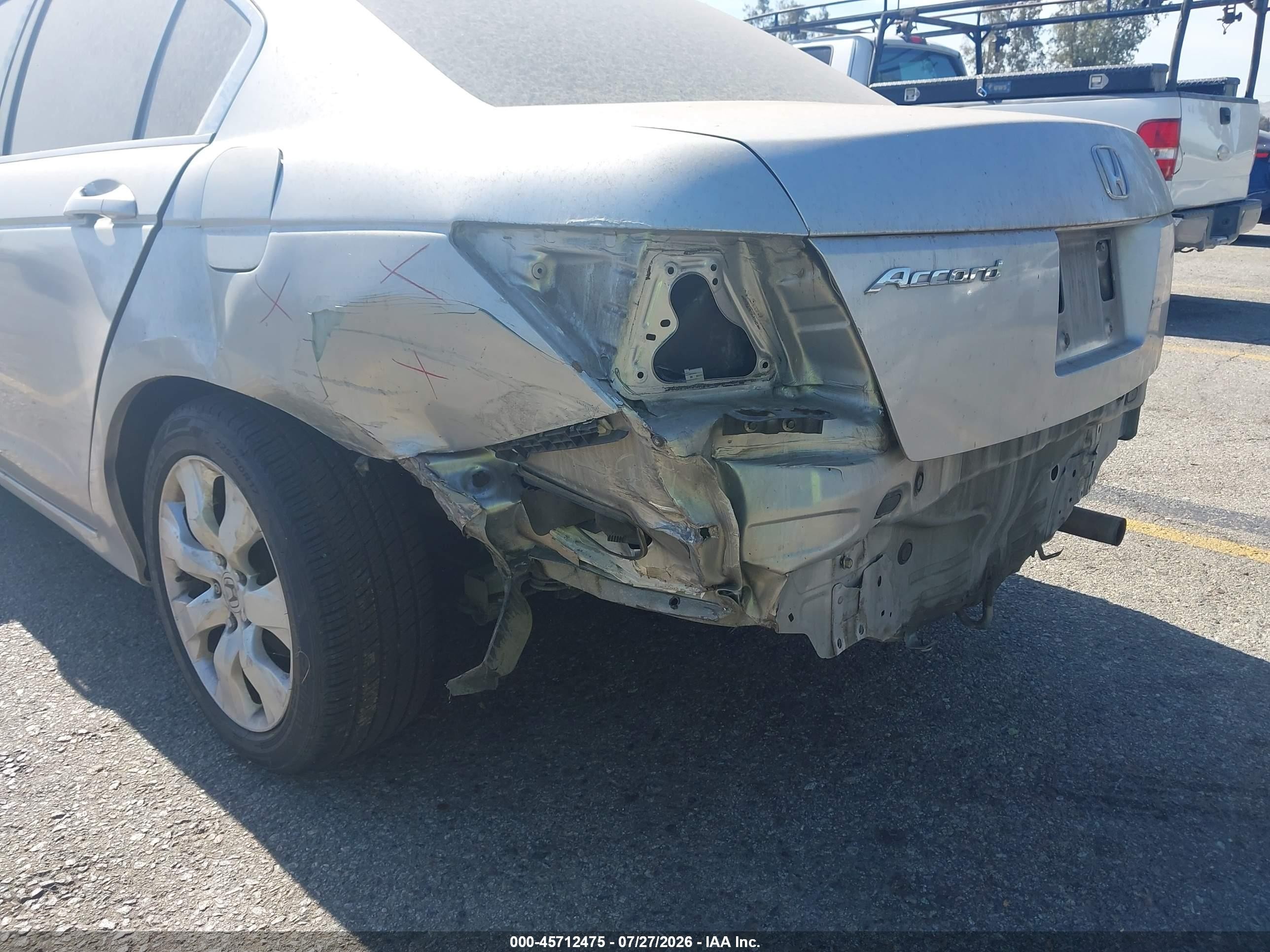 2008 Honda Accord 2.4 Ex Silver vin: JHMCP26708C057381