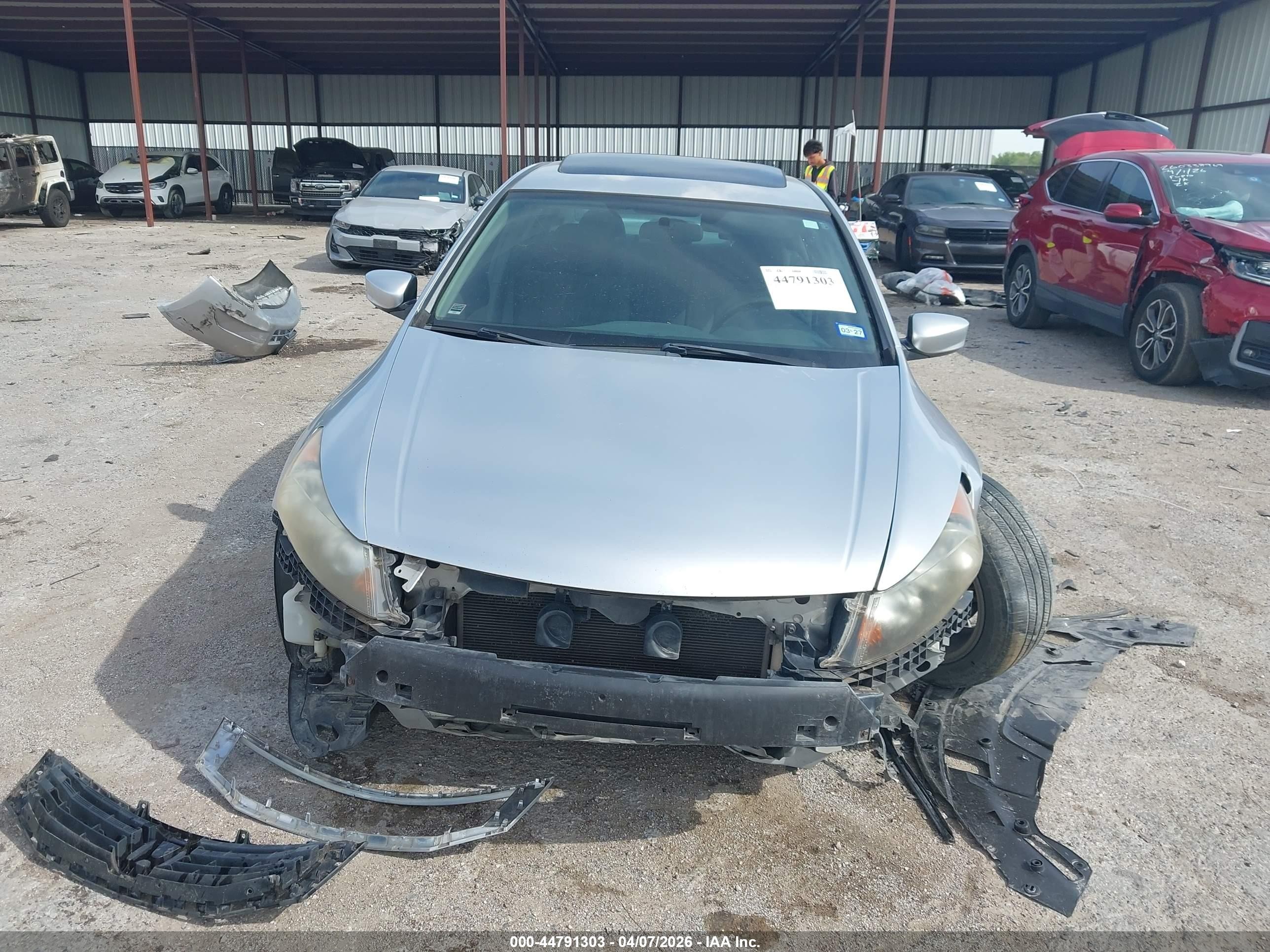 2008 Honda Accord 2.4 Ex Silver vin: JHMCP26708C058594