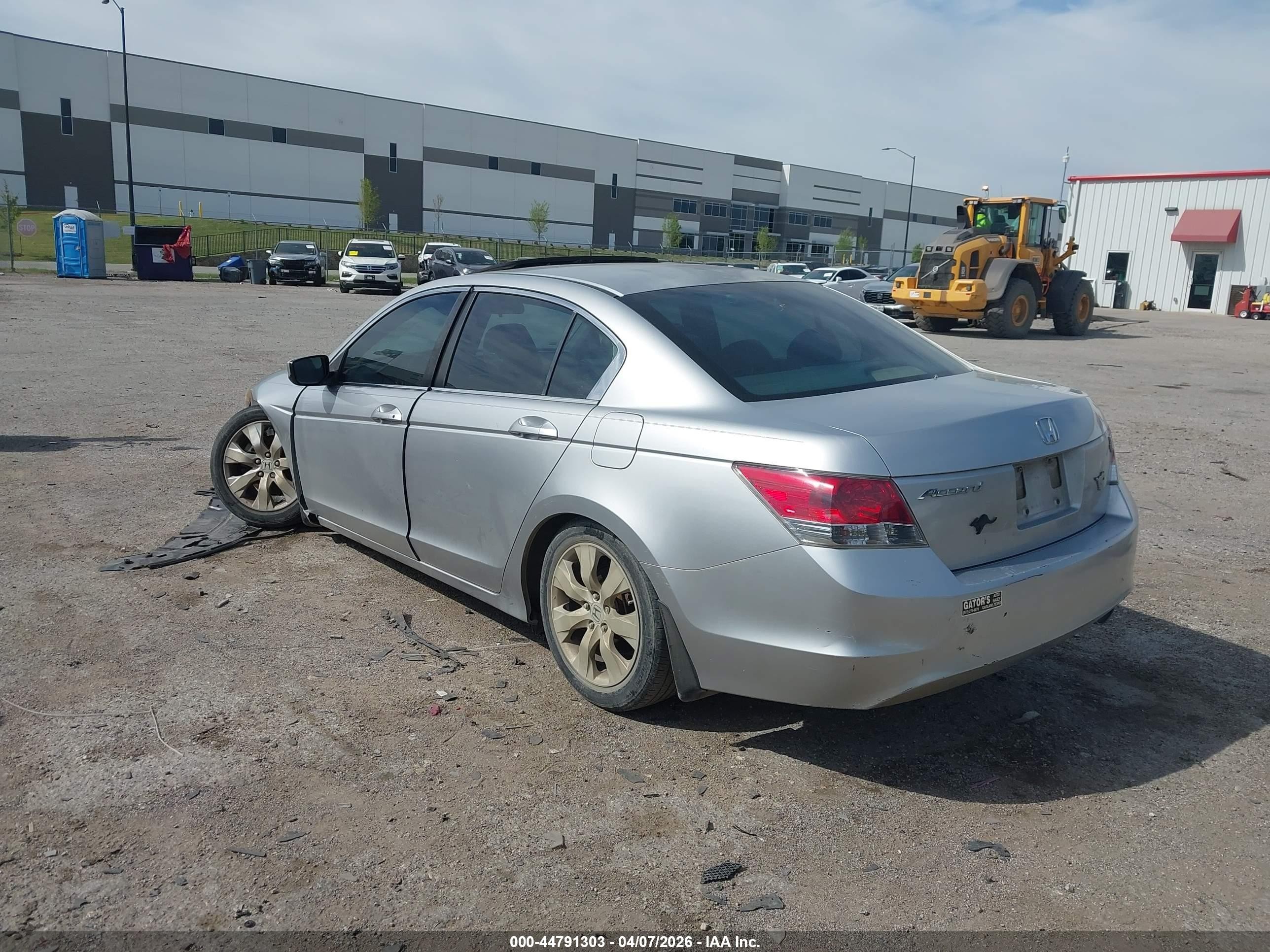 2008 Honda Accord 2.4 Ex Silver vin: JHMCP26708C058594