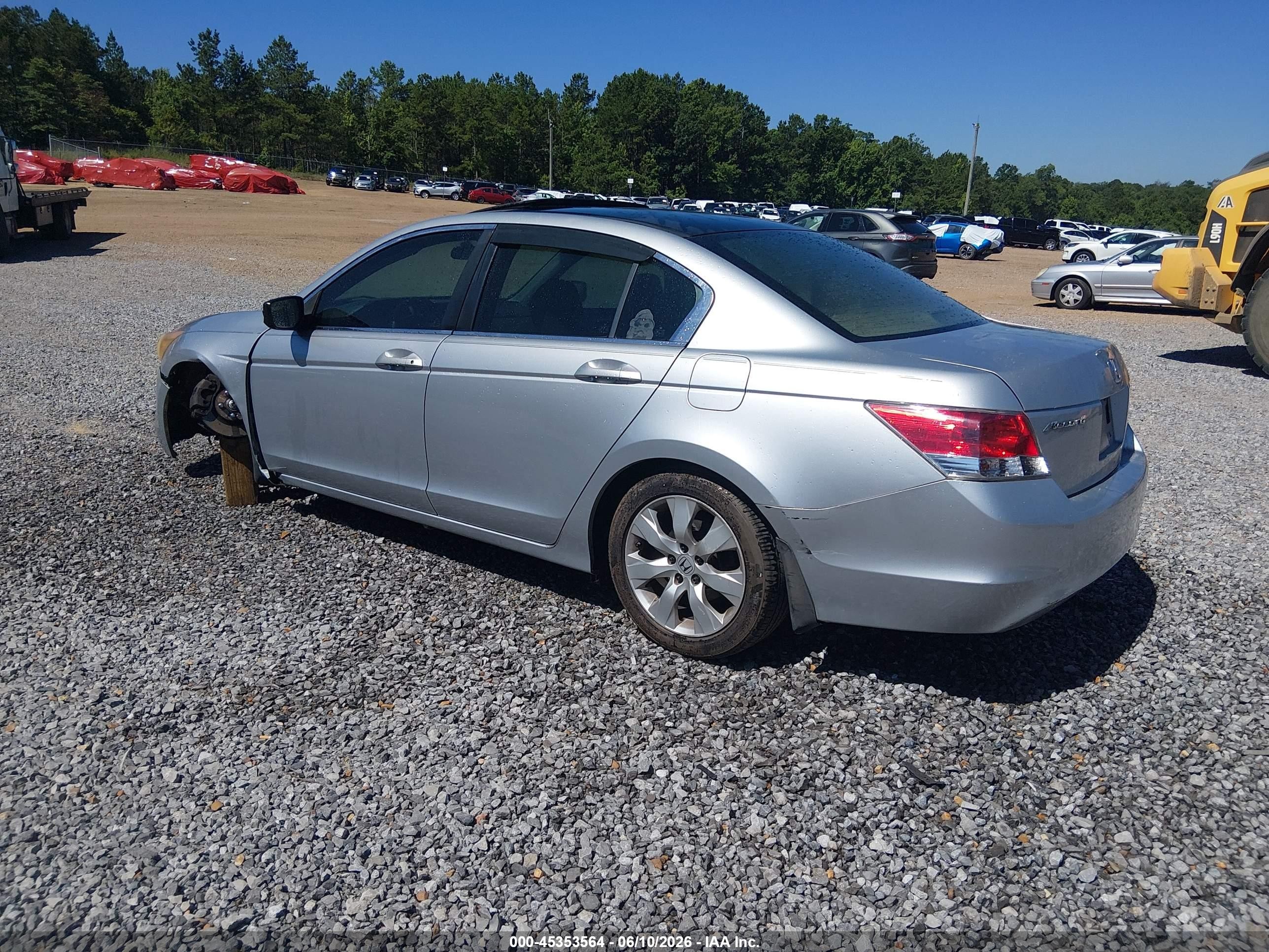 2008 Honda Accord 2.4 Ex Silver vin: JHMCP26718C021716