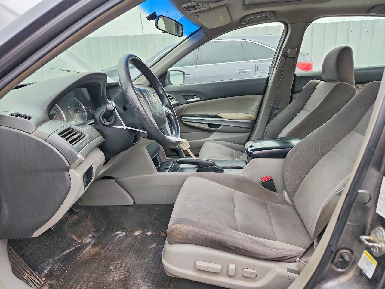 2008 Honda Accord Ex Gray vin: JHMCP26728C002723