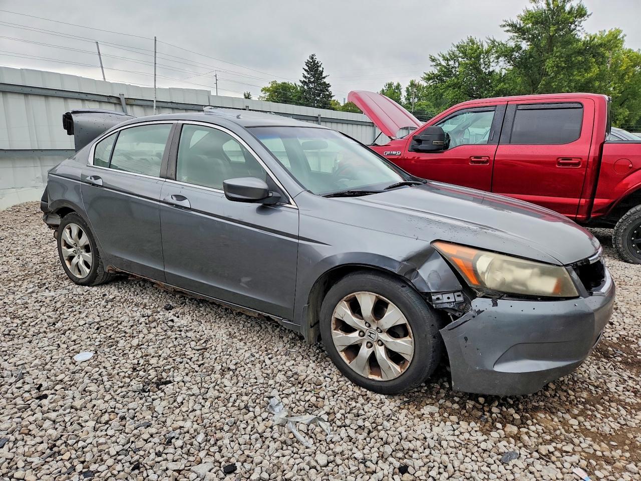 2008 Honda Accord Ex Gray vin: JHMCP26728C002723