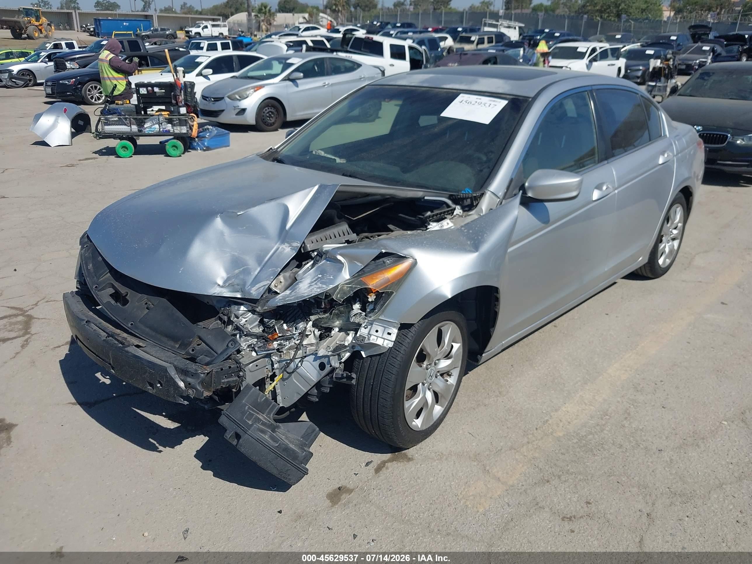 2008 Honda Accord 2.4 Ex Silver vin: JHMCP26728C043093