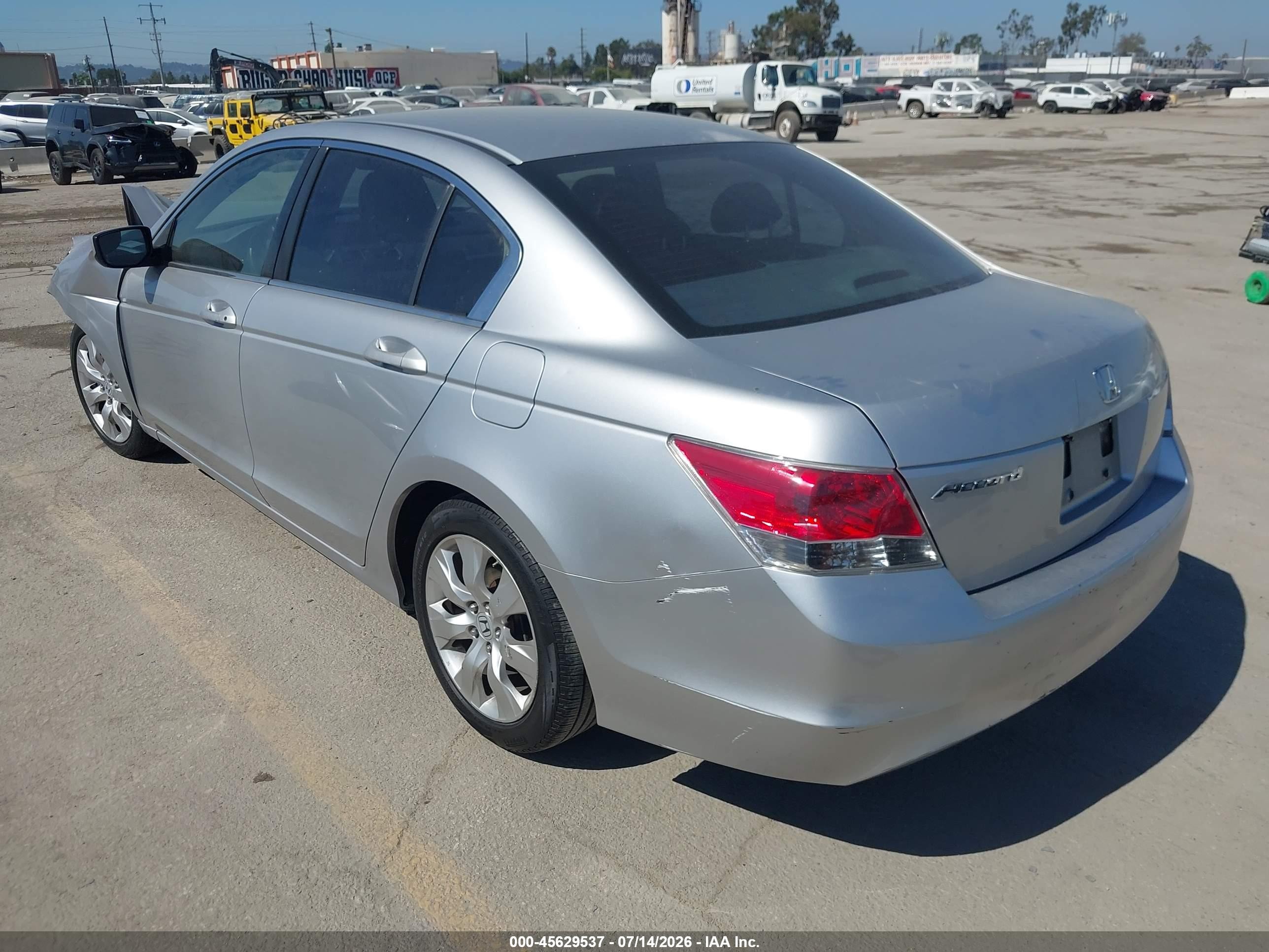2008 Honda Accord 2.4 Ex Silver vin: JHMCP26728C043093
