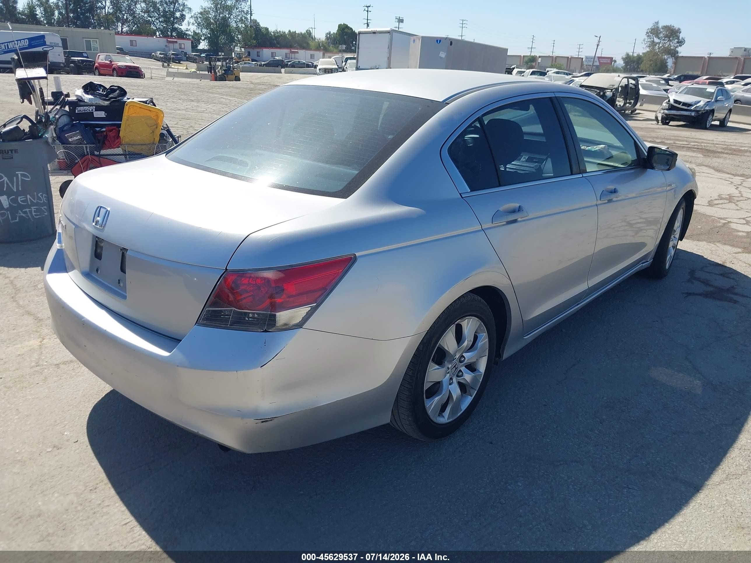 2008 Honda Accord 2.4 Ex Silver vin: JHMCP26728C043093