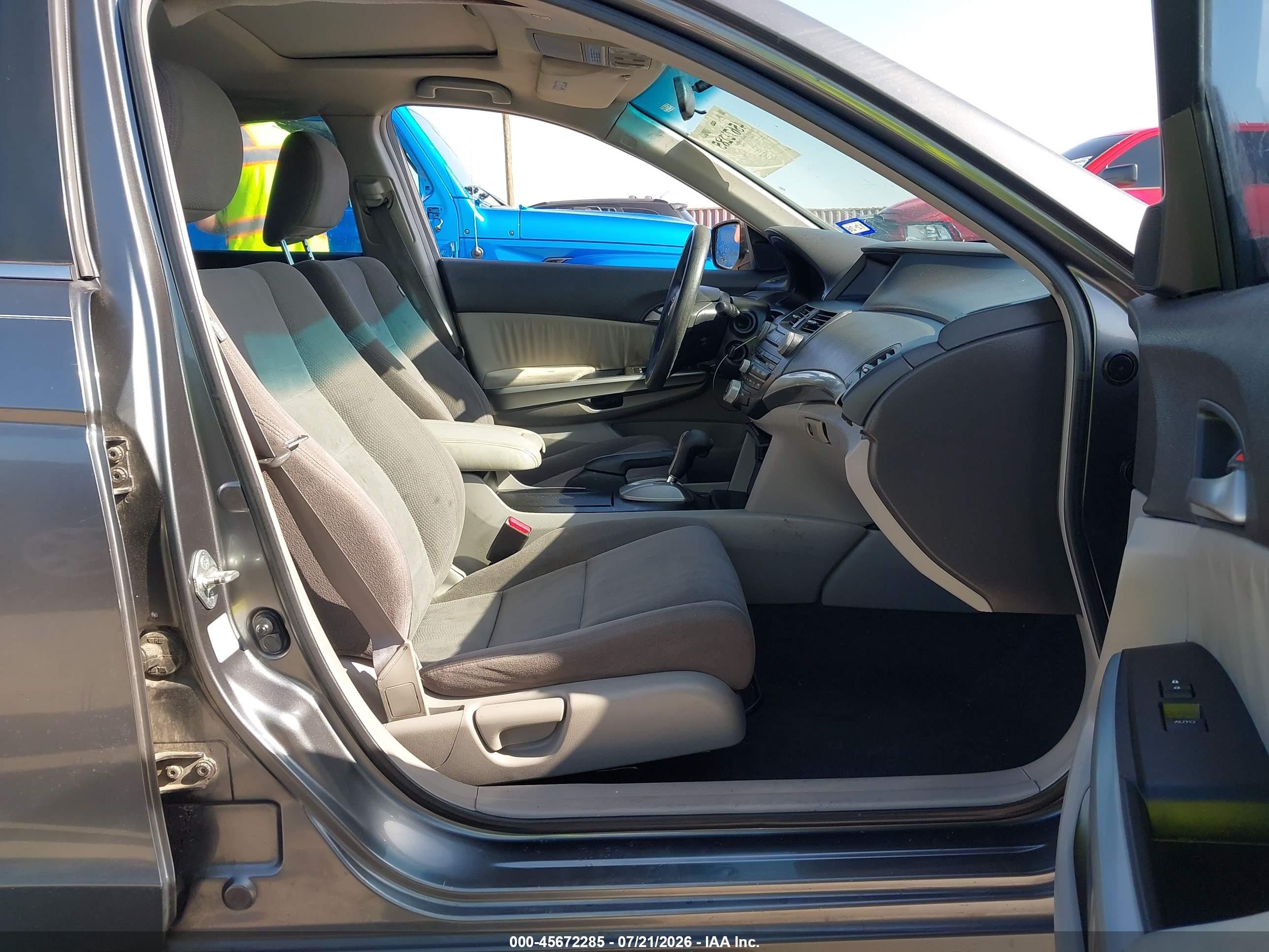 2008 Honda Accord 2.4 Ex Gray vin: JHMCP26738C033916