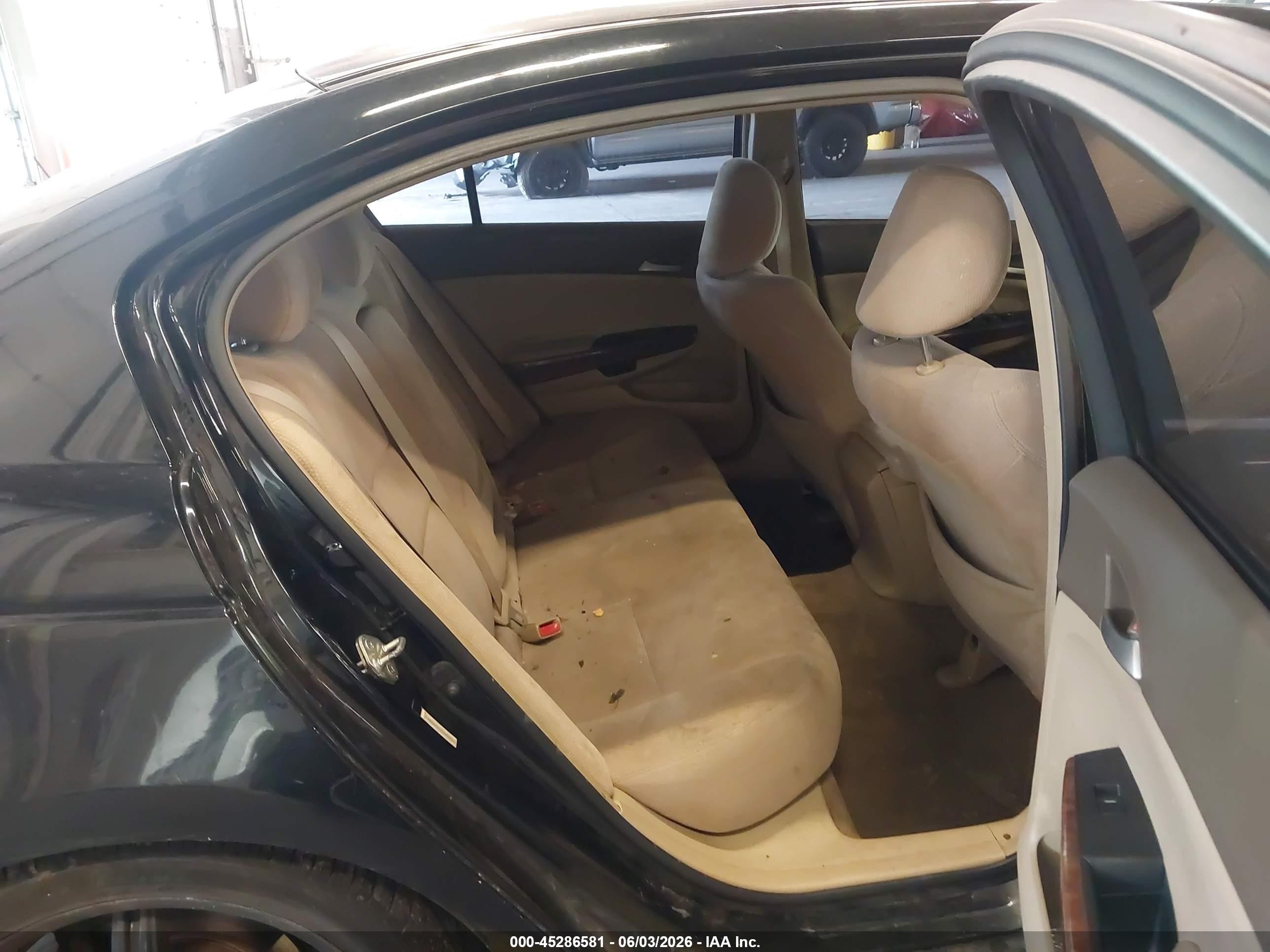 2008 Honda Accord 2.4 Ex Black vin: JHMCP26738C055513
