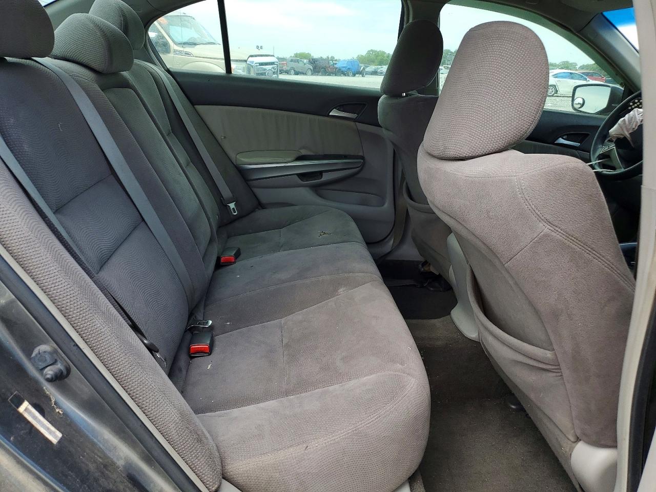 2008 Hond Accord Gray vin: JHMCP26748C012041