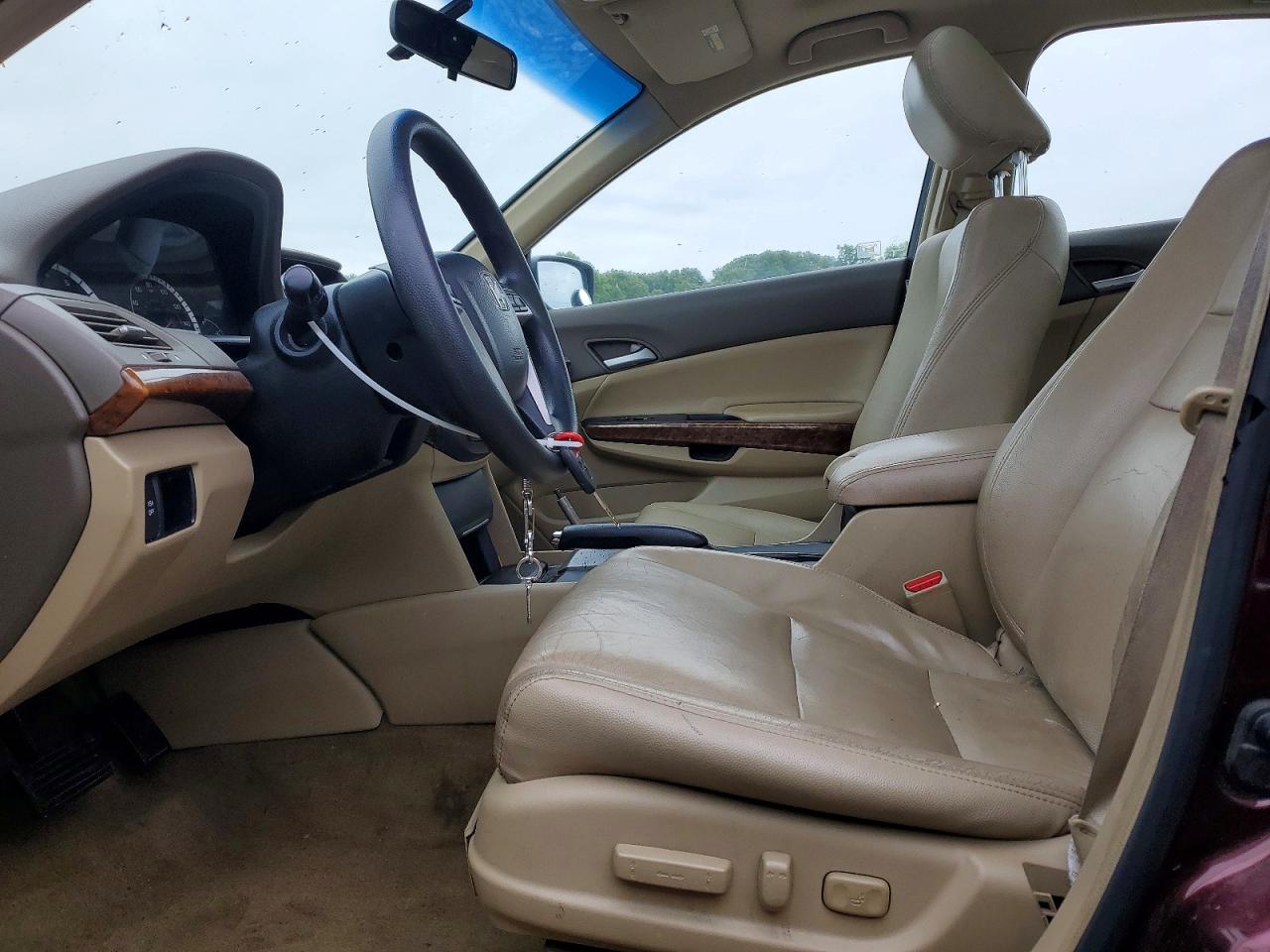 2008 Honda Accord Ex Maroon vin: JHMCP26748C050661