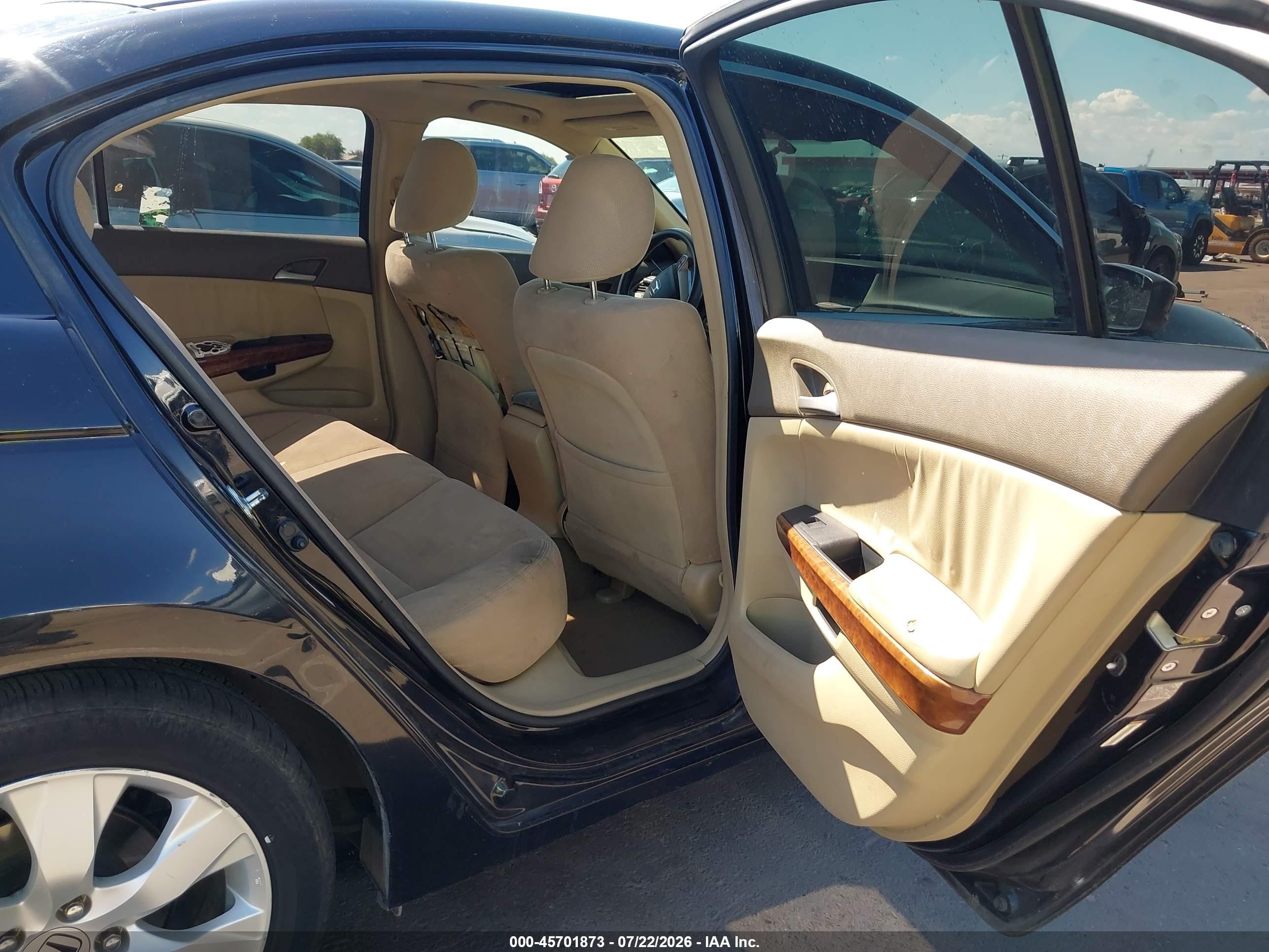 2008 Honda Accord 2.4 Ex Black vin: JHMCP26758C031567