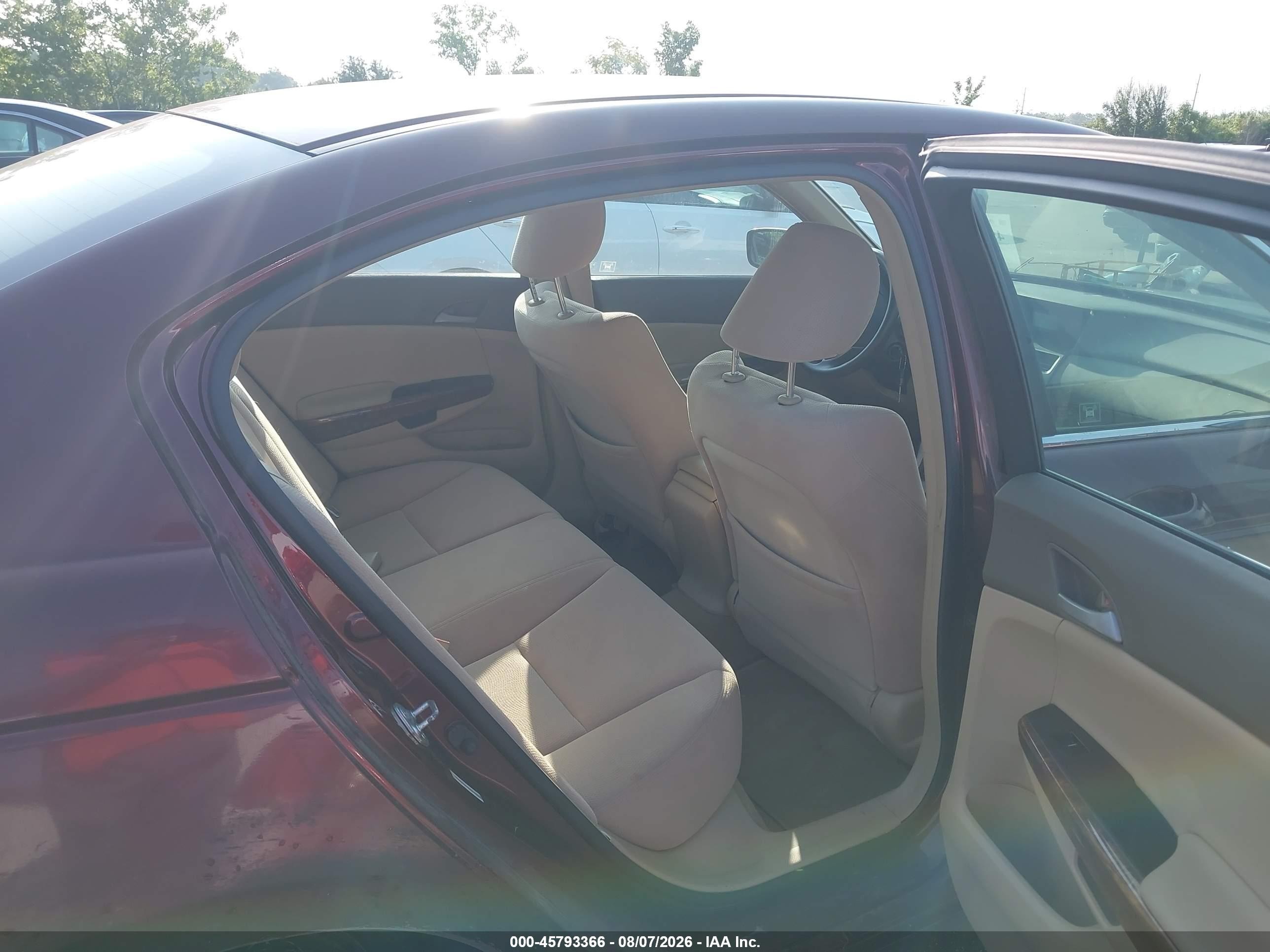 2008 Honda Accord 2.4 Ex Purple vin: JHMCP26758C077609