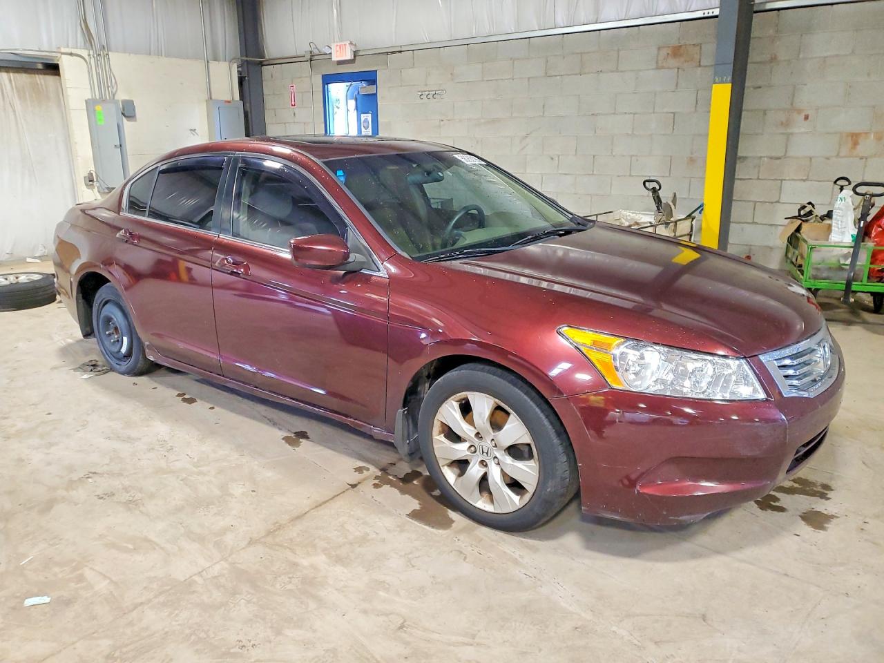 2008 Honda Accord Ex Burgundy vin: JHMCP26768C048622