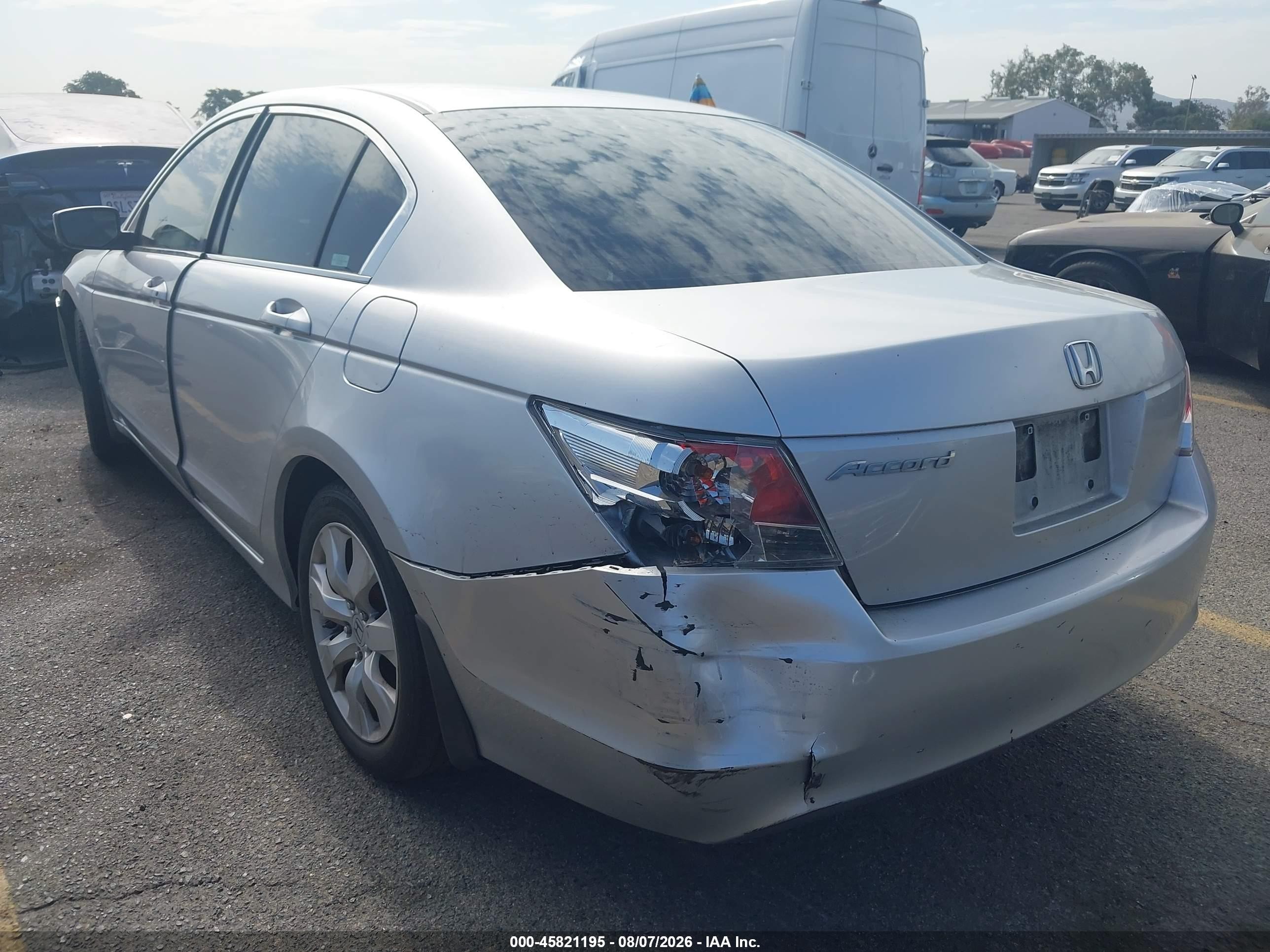 2008 Honda Accord 2.4 Ex Silver vin: JHMCP26768CO47535