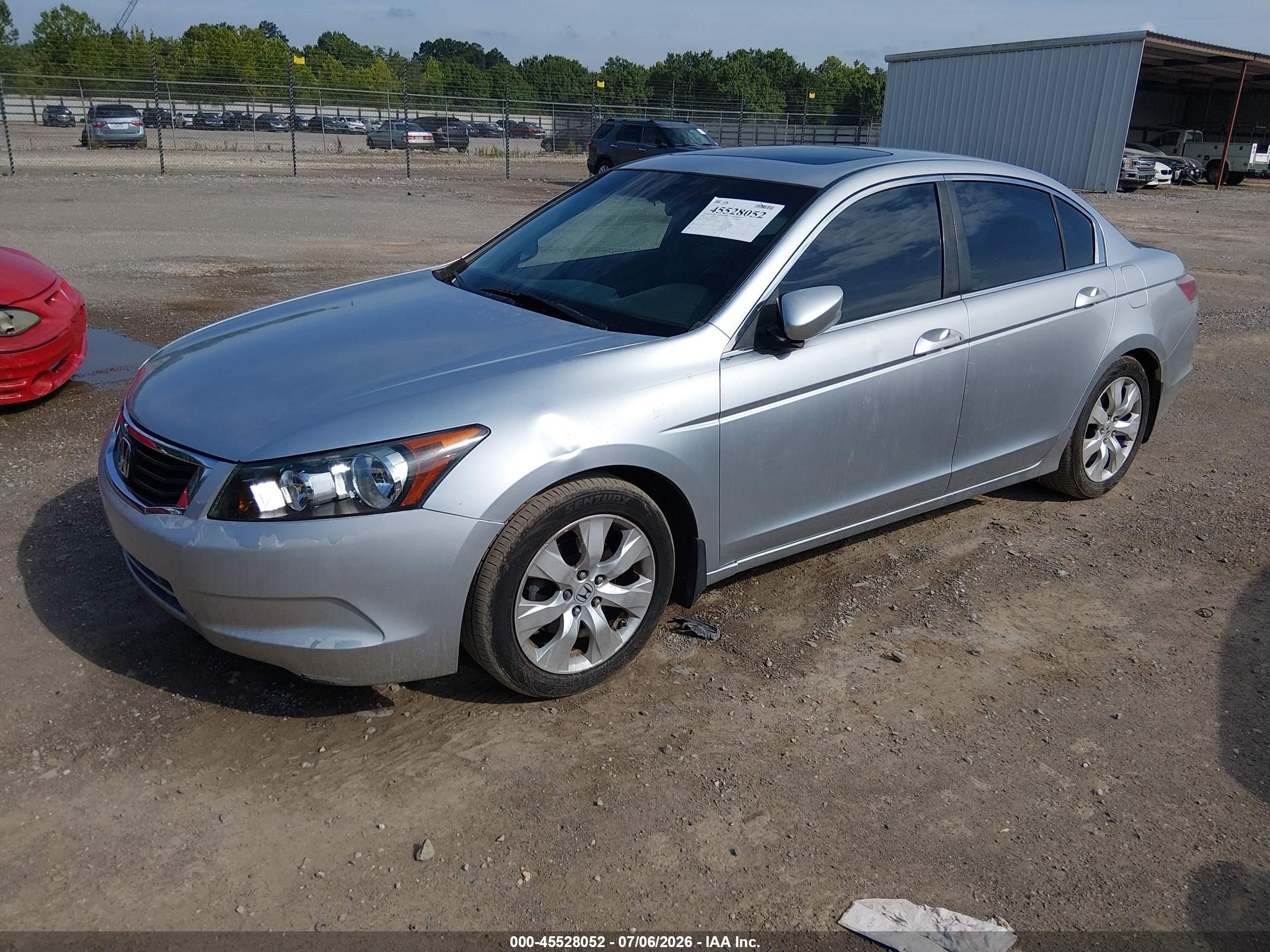2008 Honda Accord 2.4 Ex Silver vin: JHMCP26778C072041