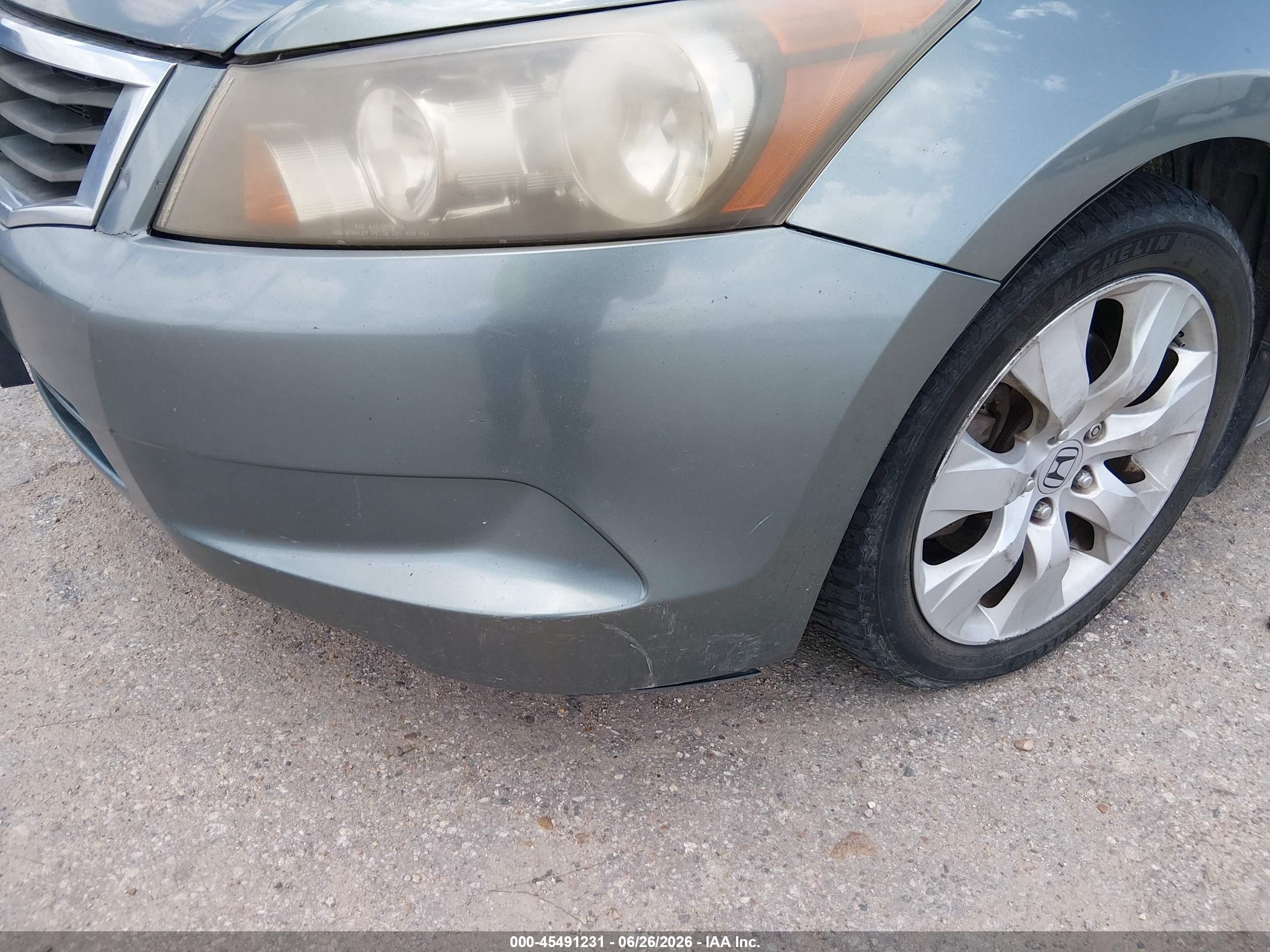 2008 Honda Accord 2.4 Ex Gray vin: JHMCP26788C078043