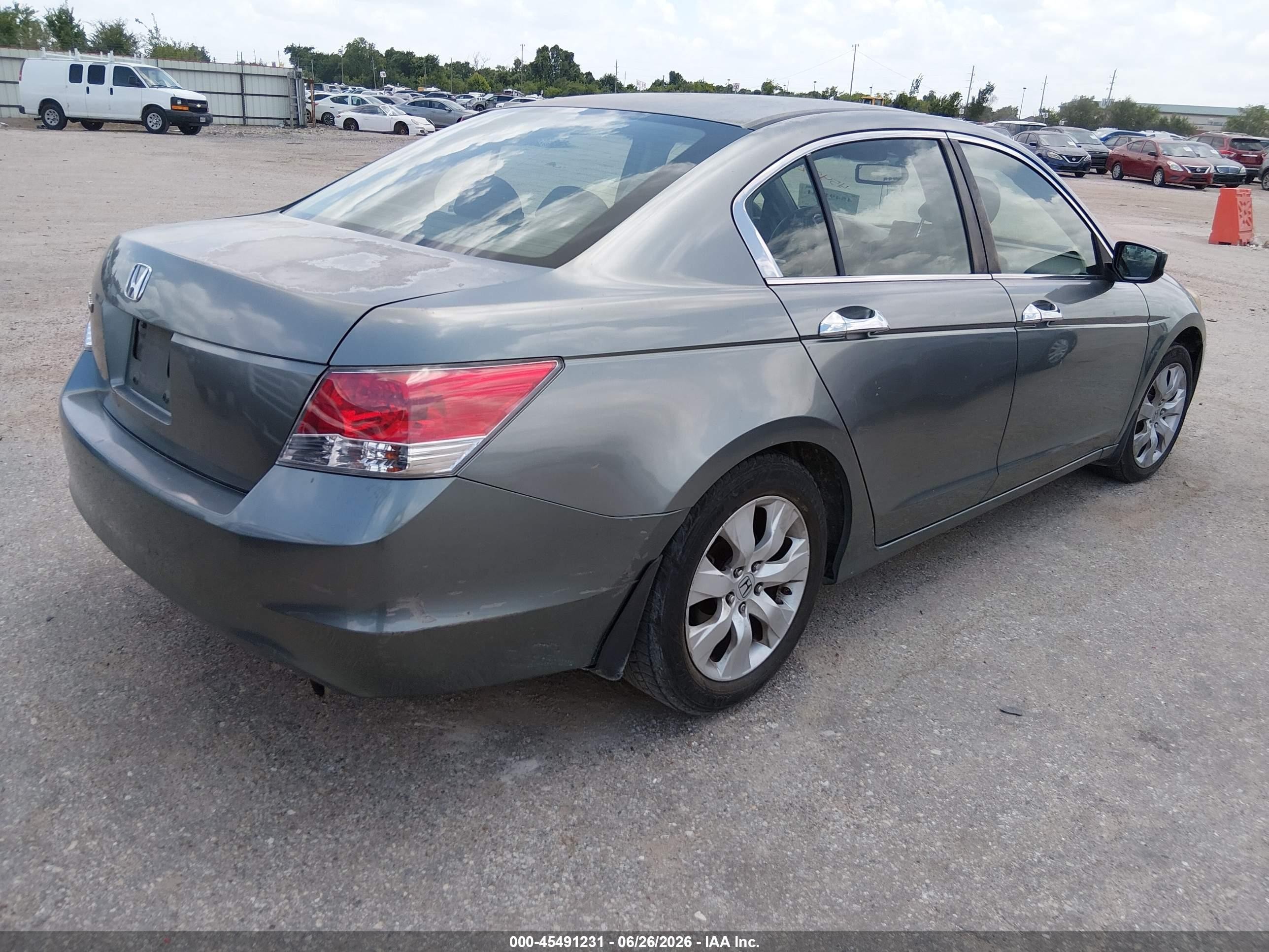 2008 Honda Accord 2.4 Ex Gray vin: JHMCP26788C078043