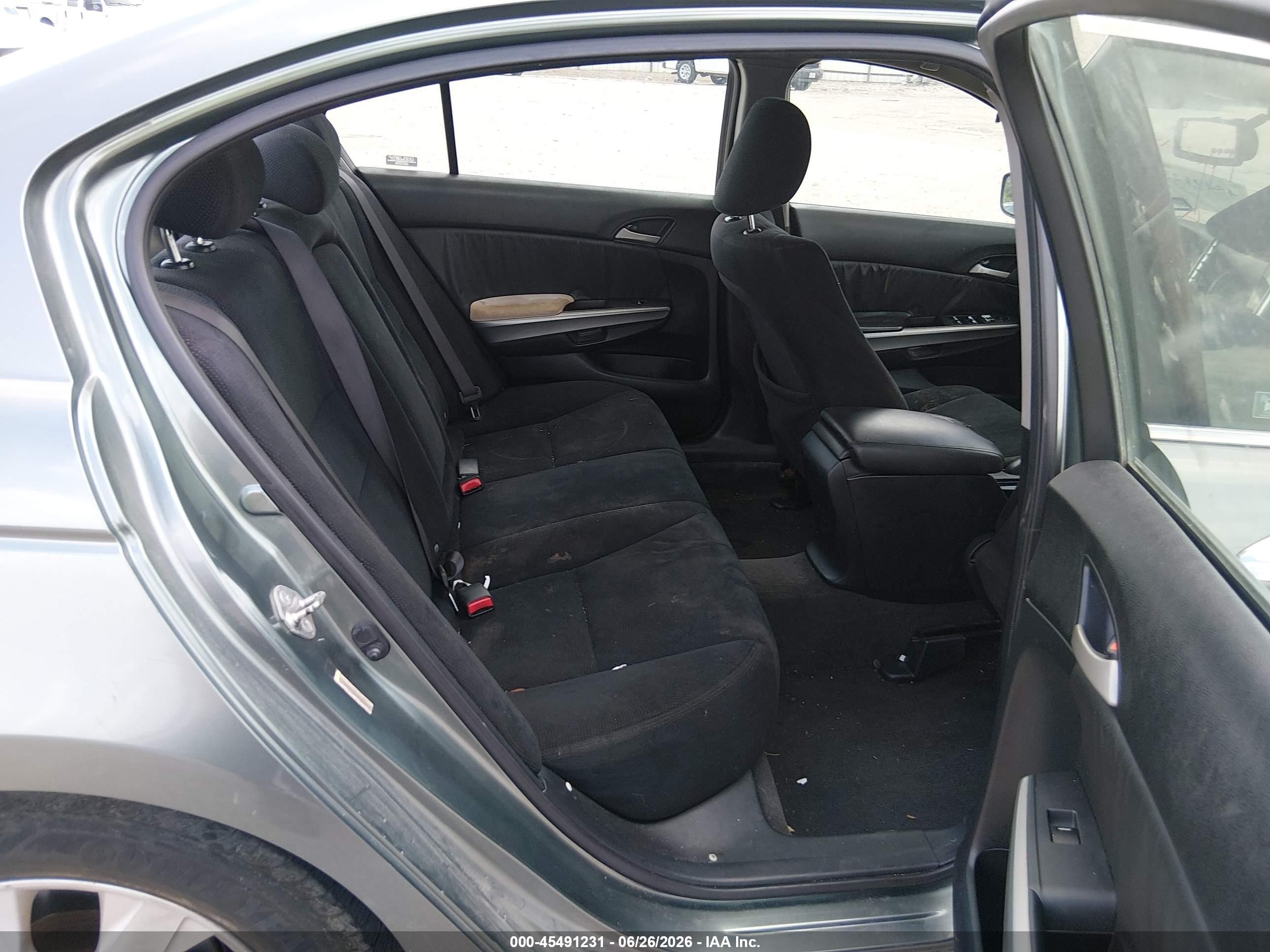 2008 Honda Accord 2.4 Ex Gray vin: JHMCP26788C078043