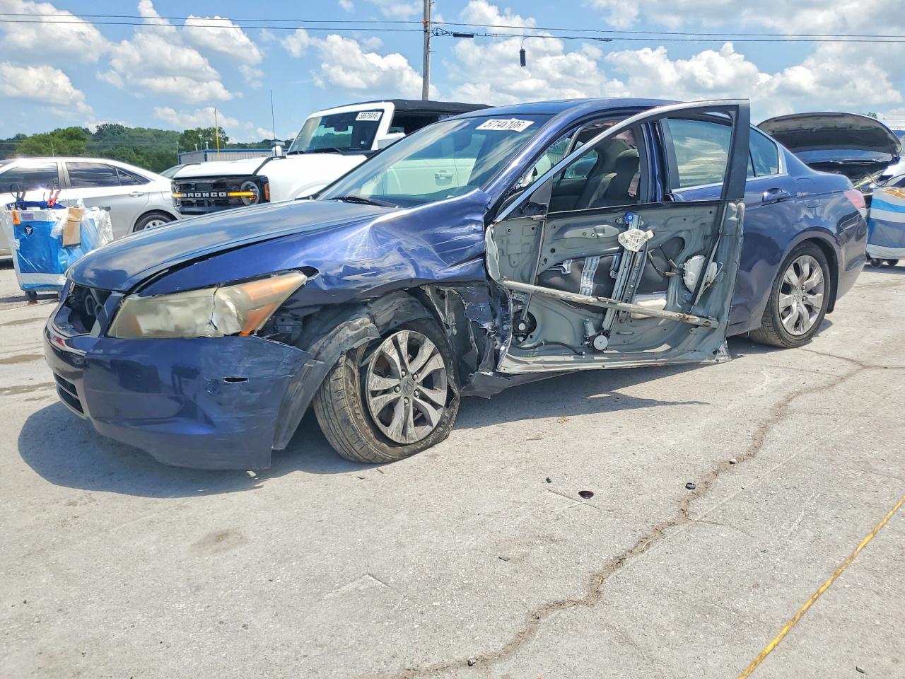 2008 Honda Accord Blue vin: JHMCP26808C070852