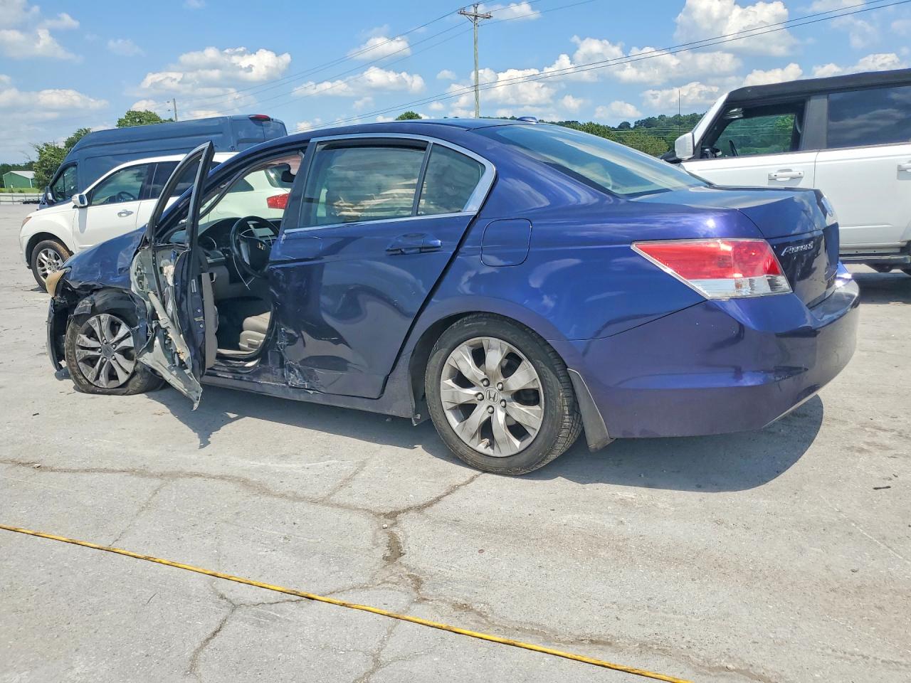2008 Honda Accord Blue vin: JHMCP26808C070852