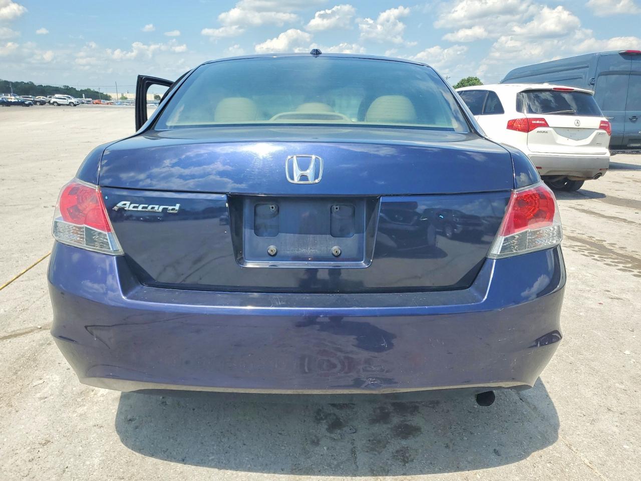 2008 Honda Accord Blue vin: JHMCP26808C070852