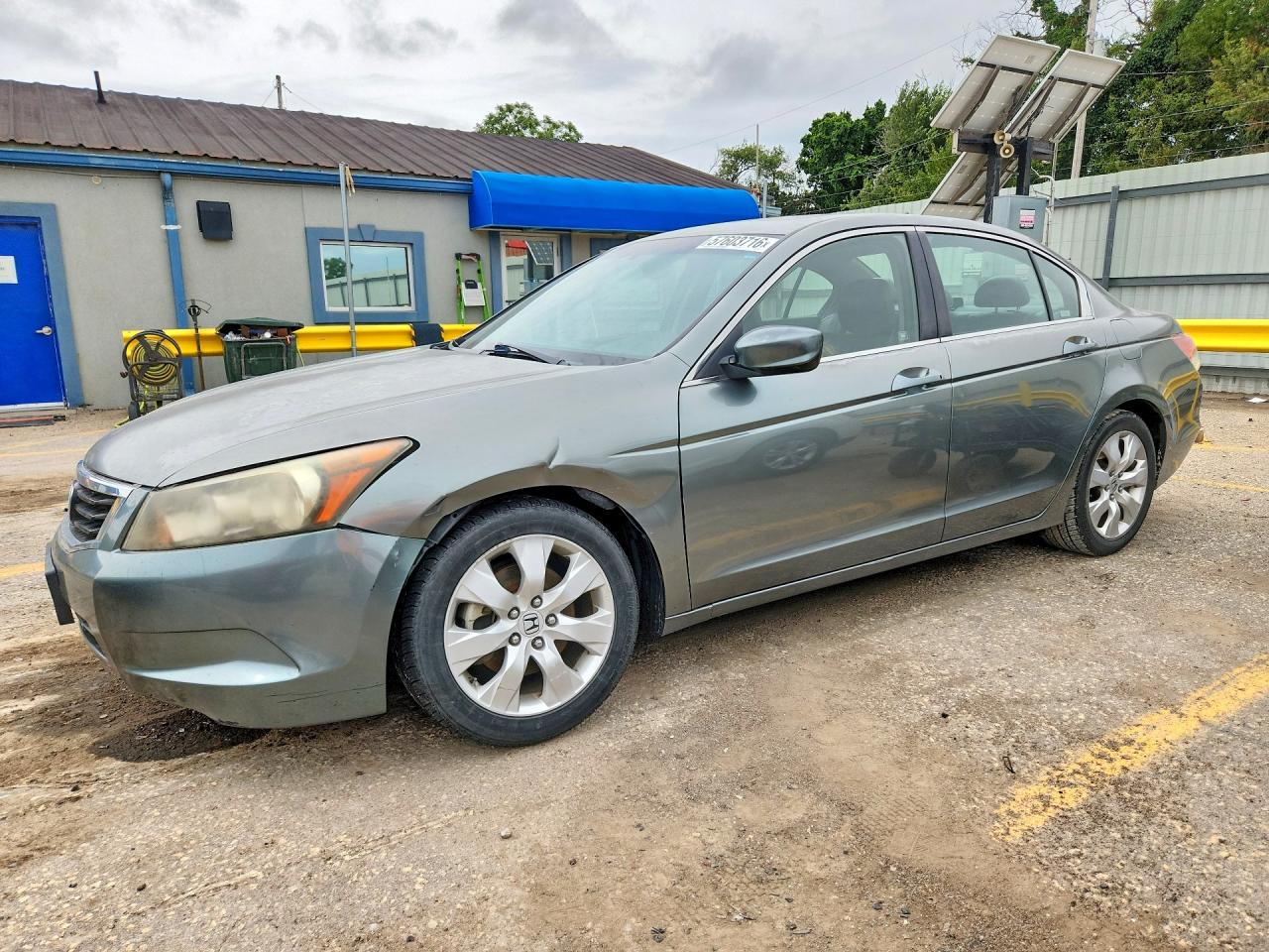 2009 Honda Accord Green vin: JHMCP26809C001368