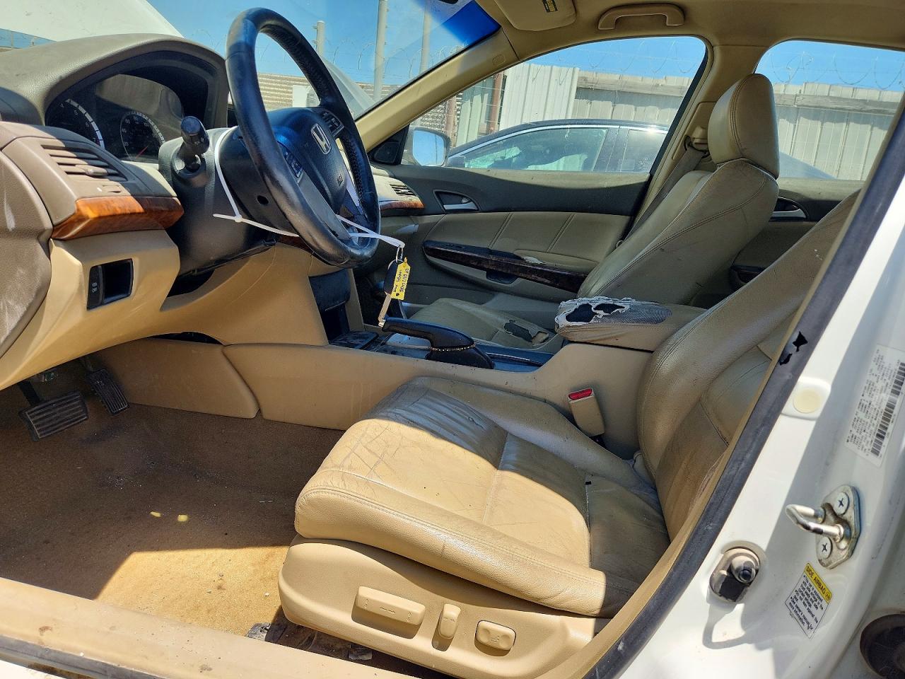 2009 Honda Accord Exl Белый vin: JHMCP26809C017540