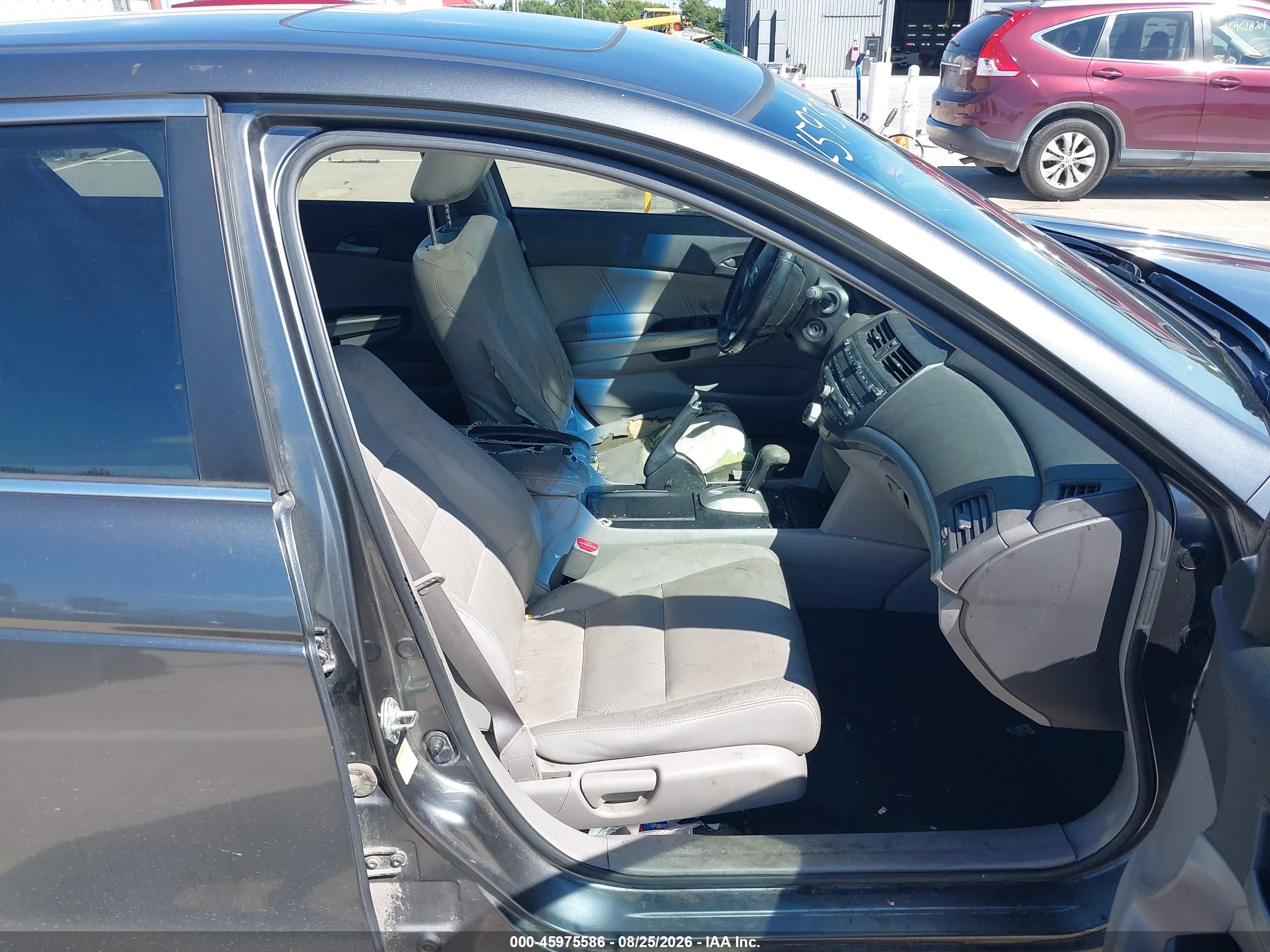 2008 Honda Accord 2.4 Ex-l Серый vin: JHMCP26828C069931