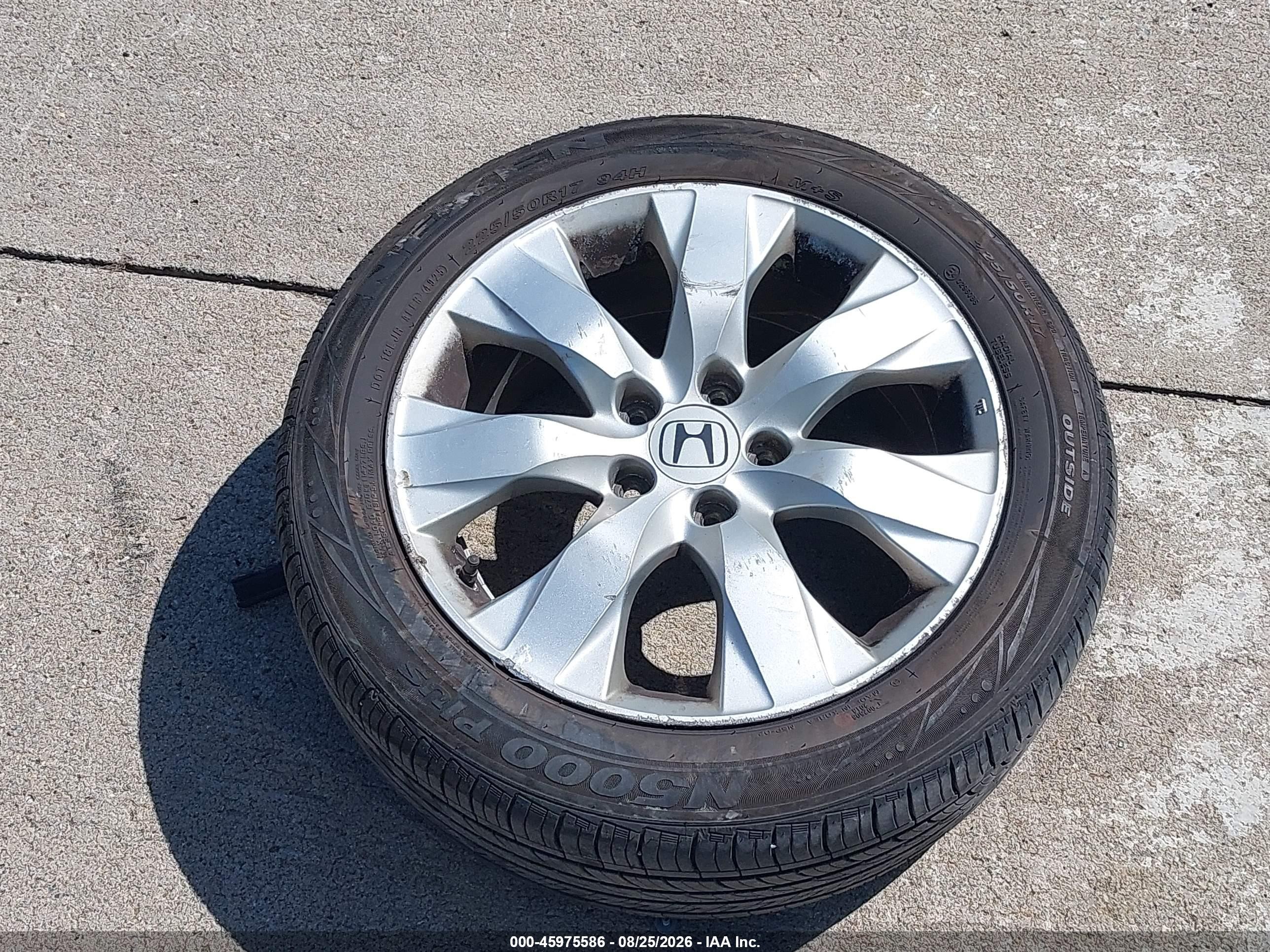 2008 Honda Accord 2.4 Ex-l Серый vin: JHMCP26828C069931