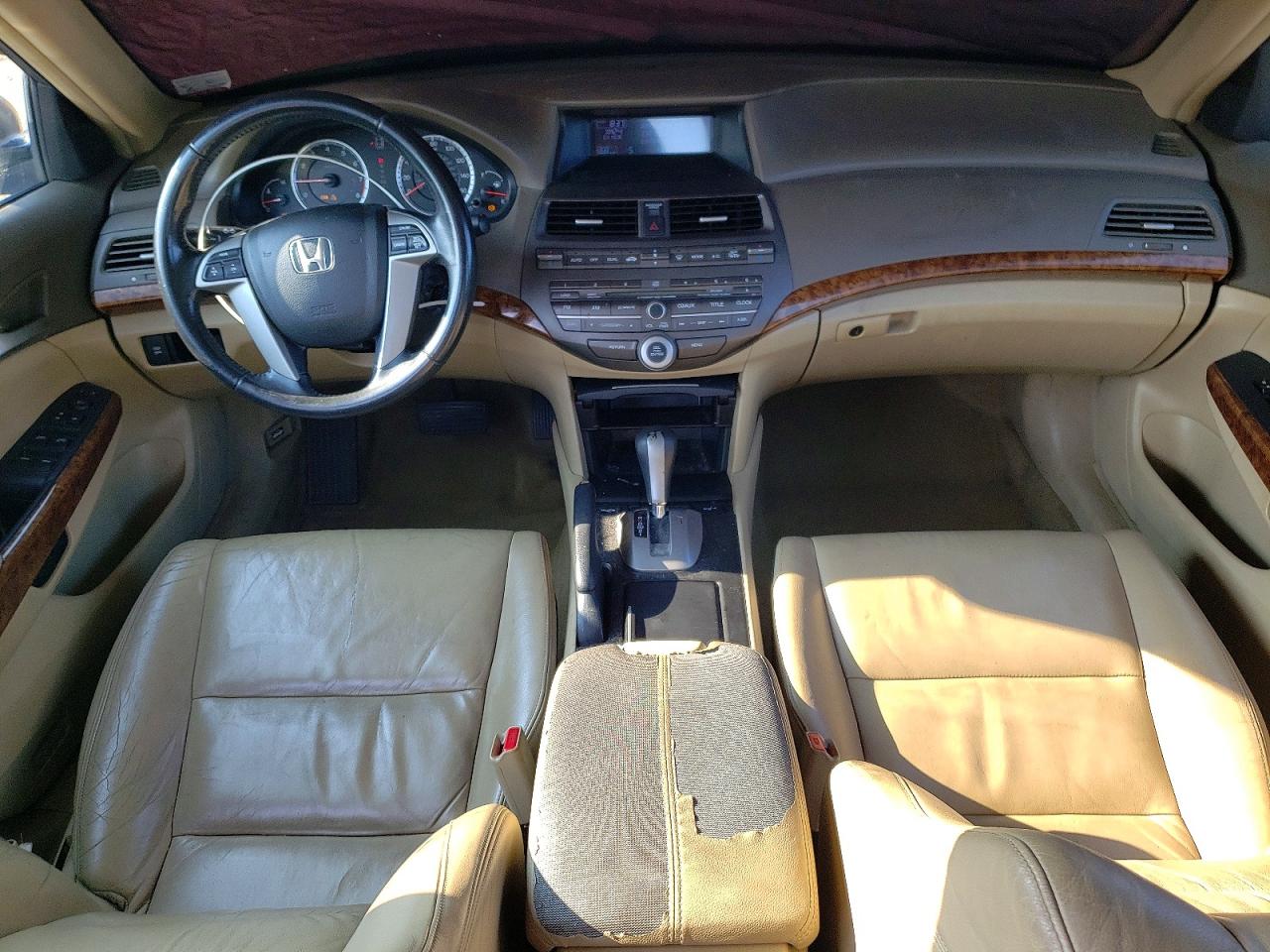 2008 Honda Accord Exl Burgundy vin: JHMCP26838C000701