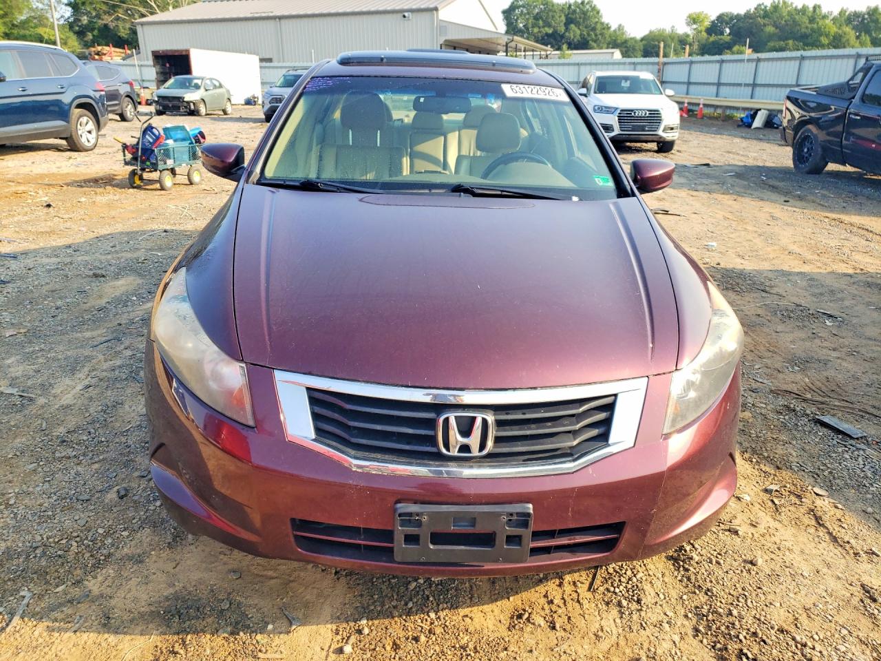2008 Honda Accord Exl Burgundy vin: JHMCP26838C000701