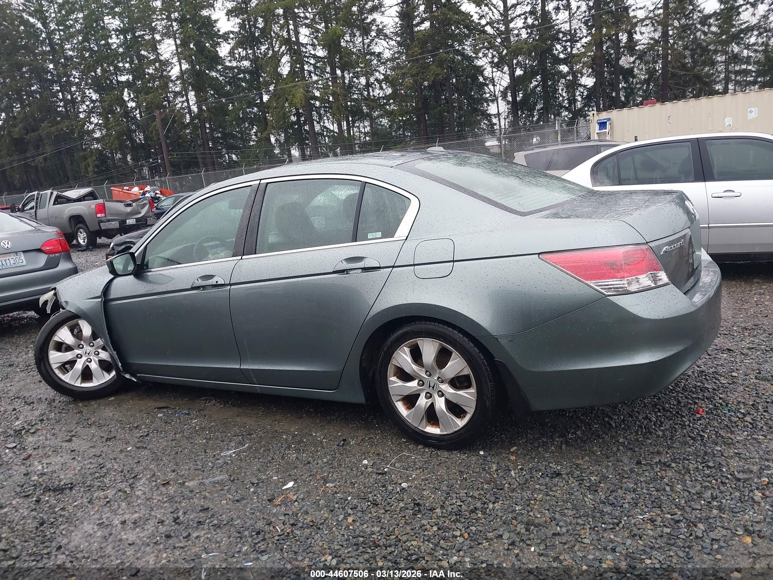 2008 Honda Accord 2.4 Ex-l Зеленый vin: JHMCP26848C014655